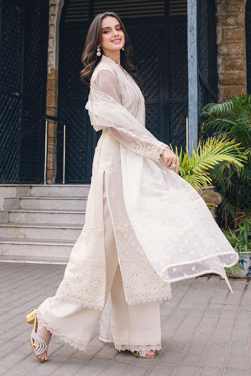 Fatima Khan | Luxury Pret 24 | MAGNOLIAN WHITE by Fatima Khan - Designer Dress - Type: Luxury - Available at Sana Yasir - 100% Original