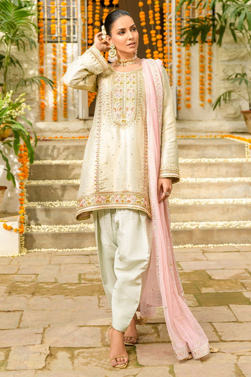 Fatima Khan | Nissa Formals 24 | Selina by Fatima Khan - Designer Dress - Type: Formal - Available at Sana Yasir - 100% Original