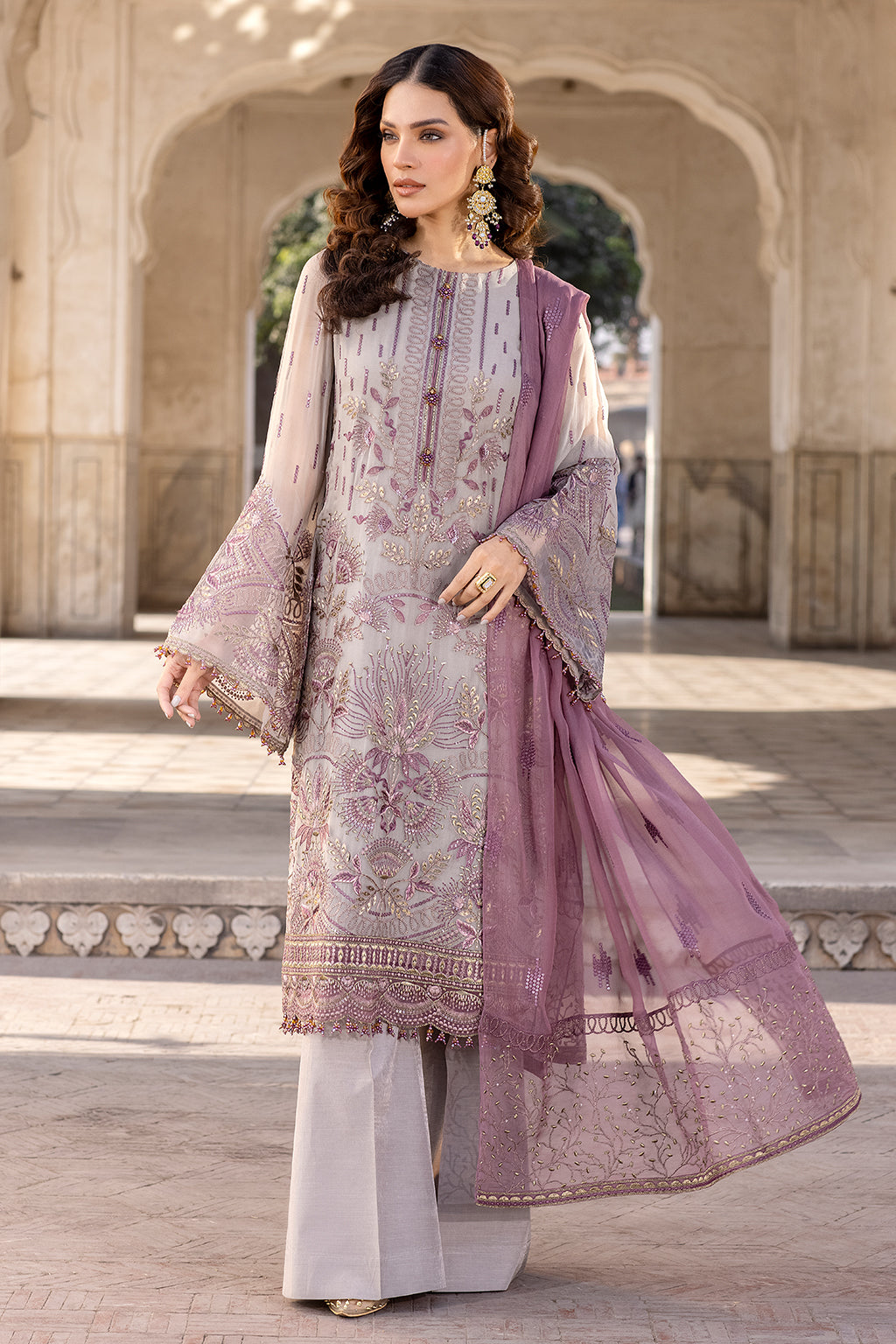 Flossie | Safeera Formals vol 13 | BEARSUIT by Flossie - Designer Dress - Type: Formal - Available at Sana Yasir - 100% Original