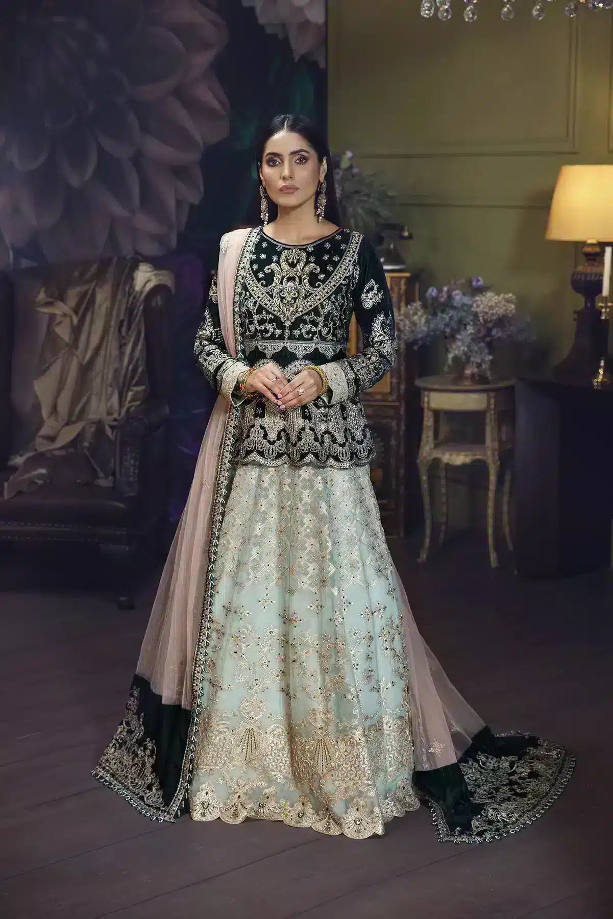 House of Nawab | Luxury Formal 2023 | Manara by House of Nawab - Designer Dress - Type: Formal - Available at Sana Yasir - 100% Original