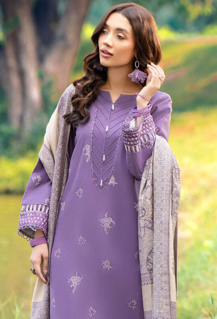 Humdum | Onora Winter 24 | Onora - D06 by Humdum - Designer Dress - Type: Ladies Clothes - Available at Sana Yasir - 100% Original