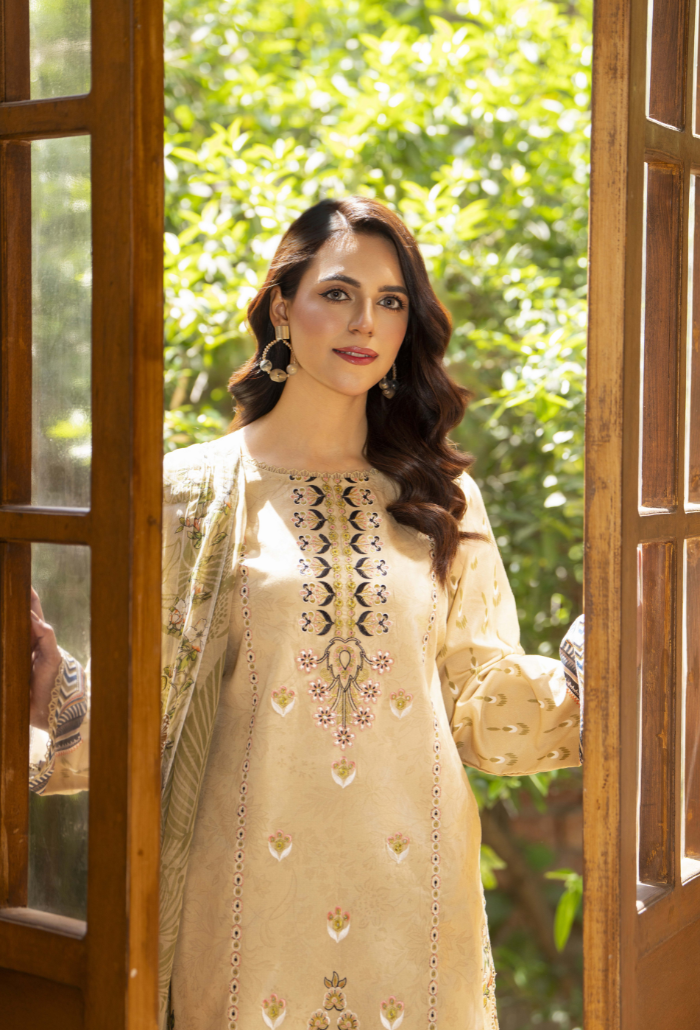 Humdum | Zarwisha 25 | Zarwisha-D10 by Humdum - Designer Dress - Type: Ladies Clothes - Available at Sana Yasir - 100% Original