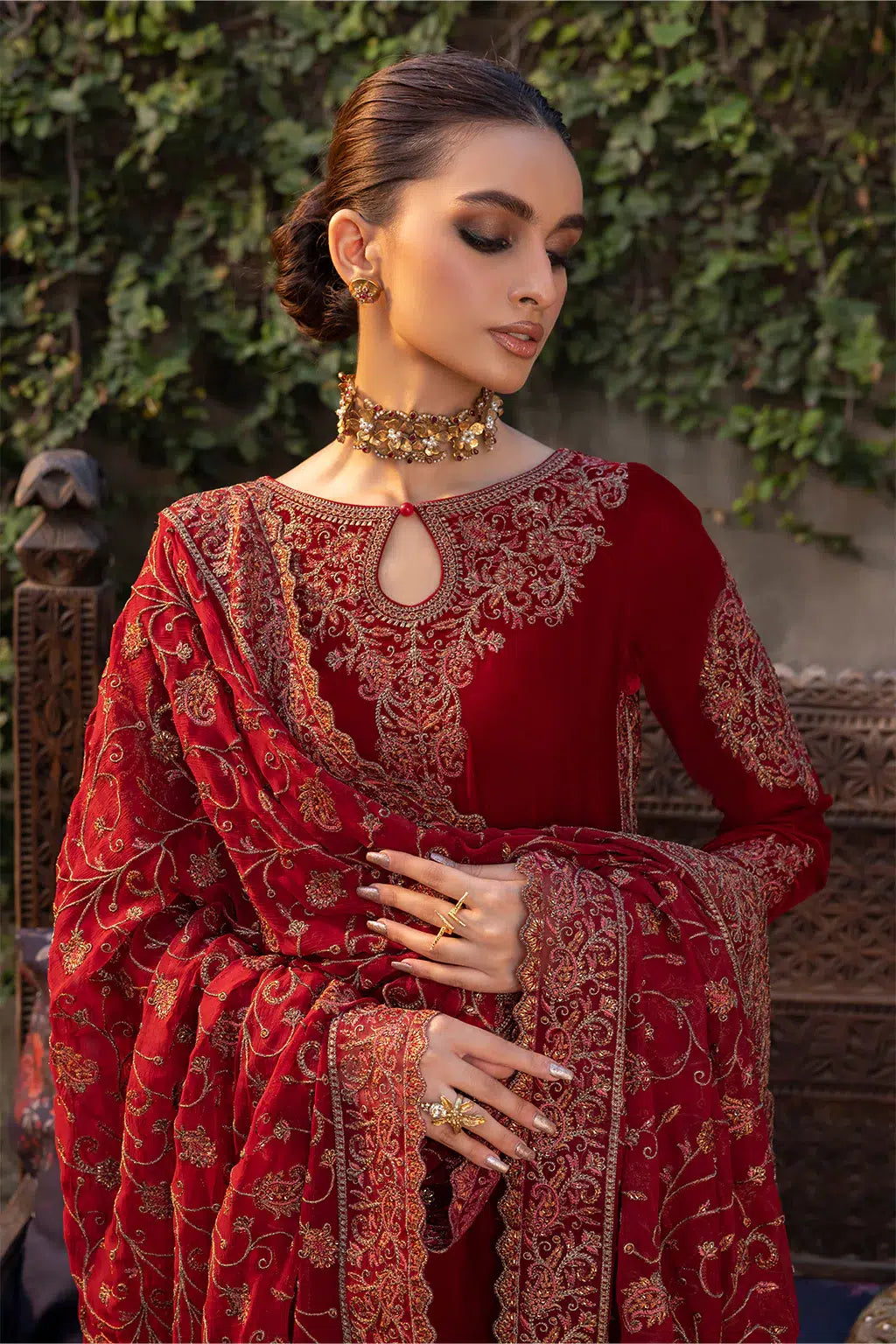 Iznik | Festive Velvet 23 | IV-37 MANIJEH by Iznik - Designer Dress - Type: Formal - Available at Sana Yasir - 100% Original