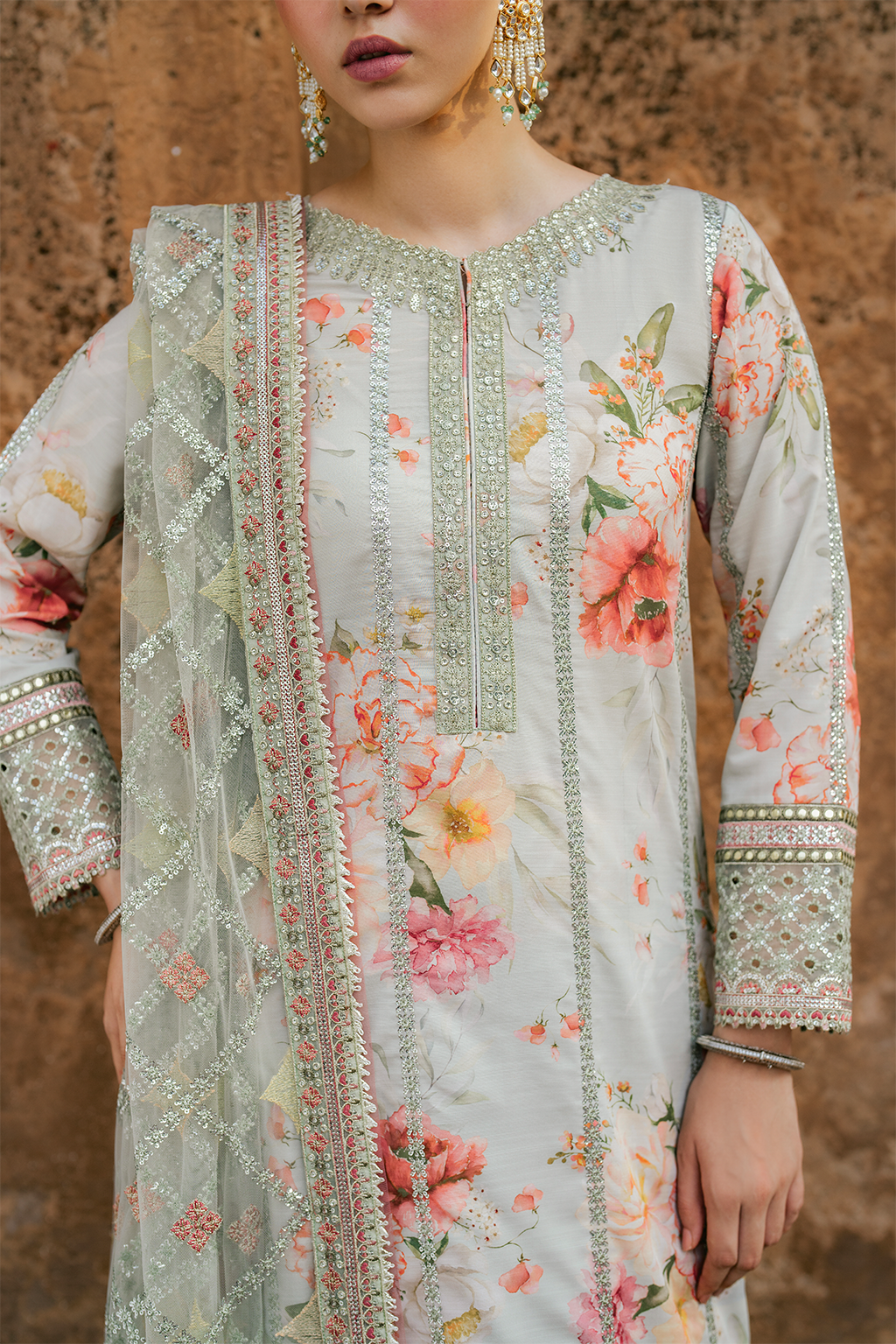Iznik | Formal Wear | UE-311 by Iznik - Designer Dress - Type: Ladies Clothes - Available at Sana Yasir - 100% Original