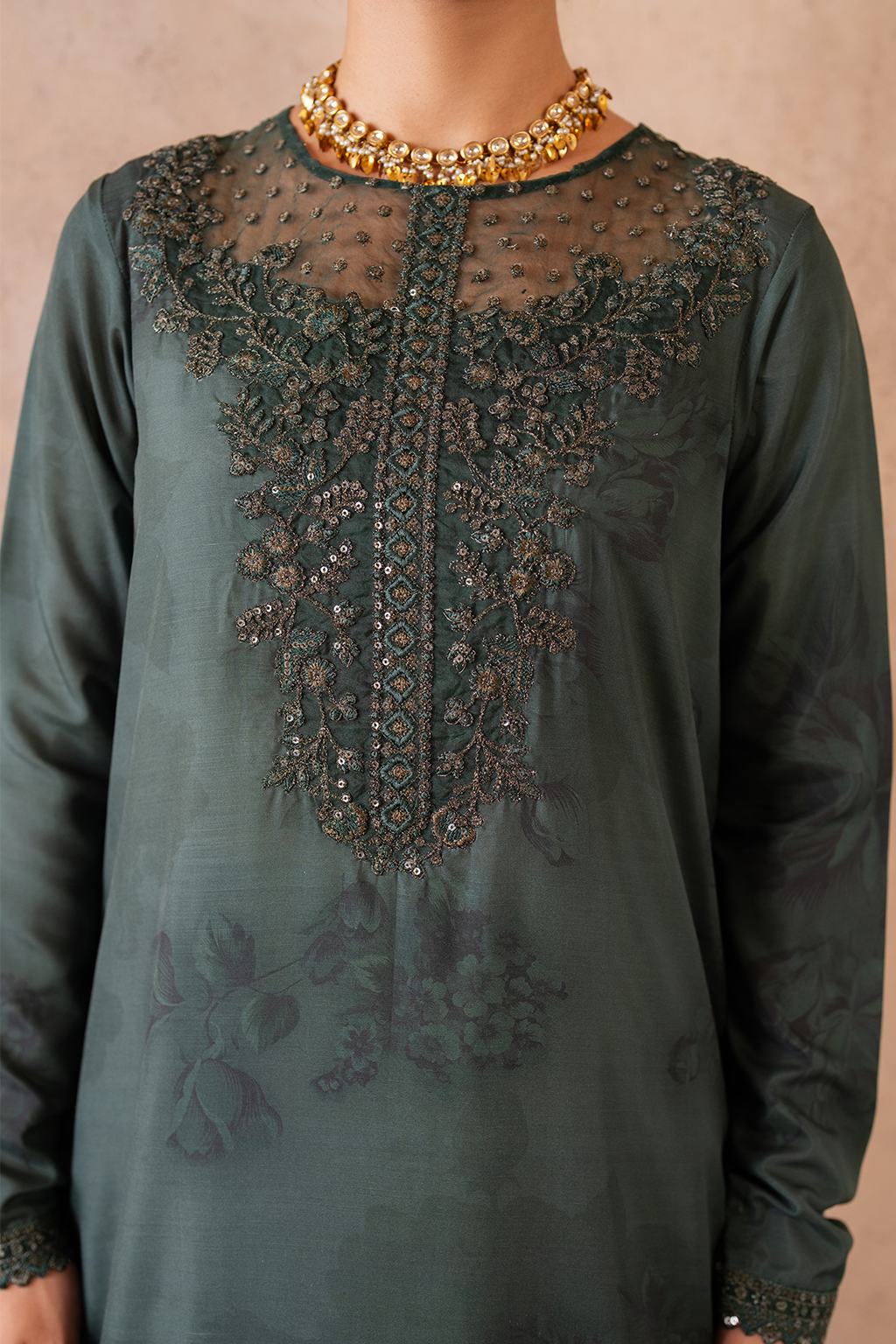 Iznik | Formal Wear | UE-324 by Iznik - Designer Dress - Type: Ladies Clothes - Available at Sana Yasir - 100% Original