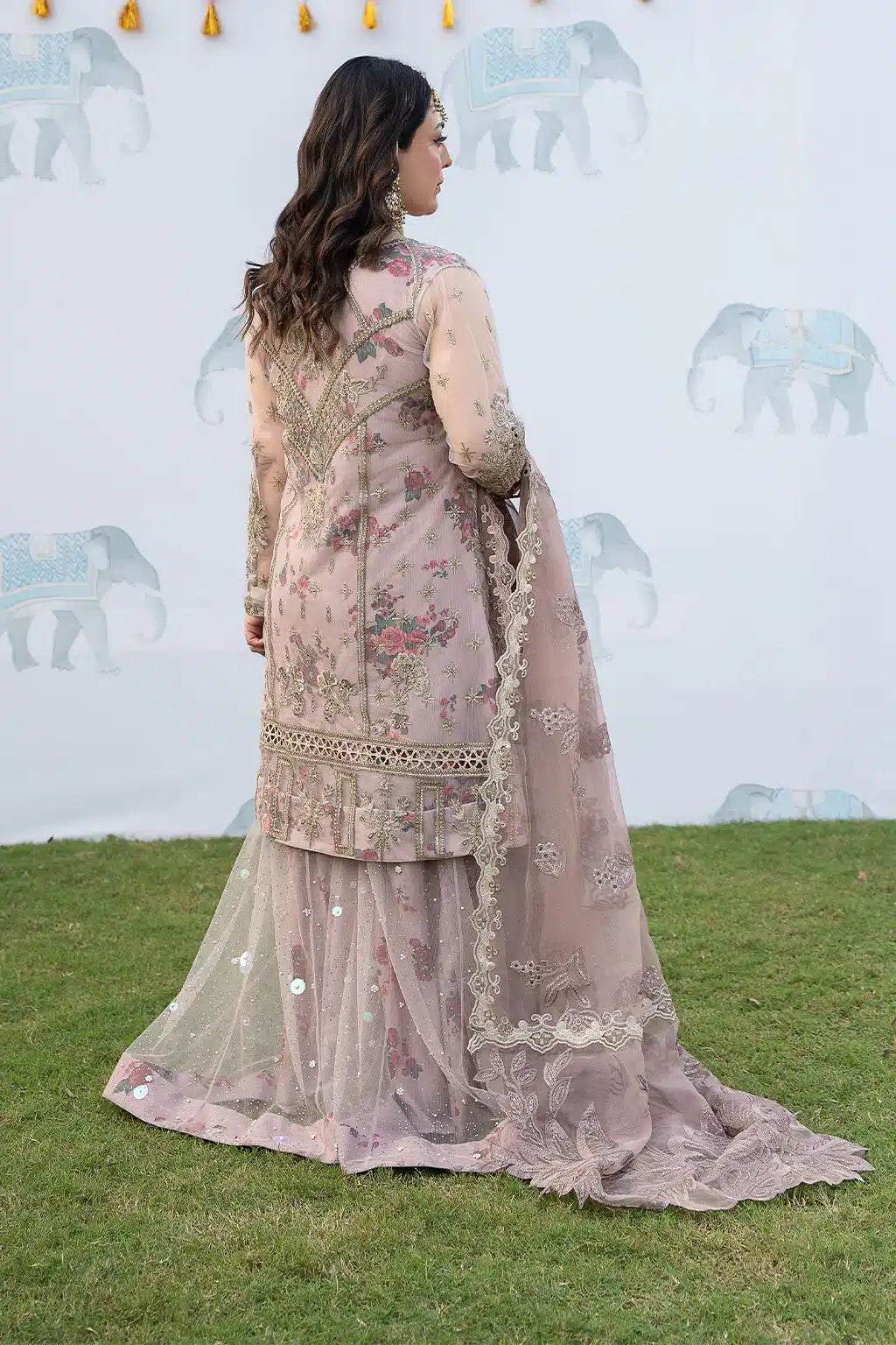 Iznik | Shendi Luxury Formals 23 | ISC-01 SAAHIRA by Iznik - Designer Dress - Type: Formal - Available at Sana Yasir - 100% Original