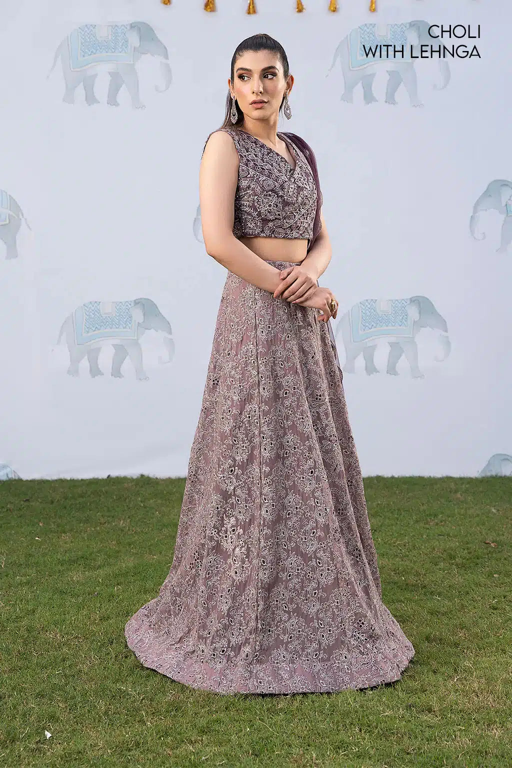 Iznik | Shendi Luxury Formals 23 | ISC-05 KAAFISHA by Iznik - Designer Dress - Type: Formal - Available at Sana Yasir - 100% Original