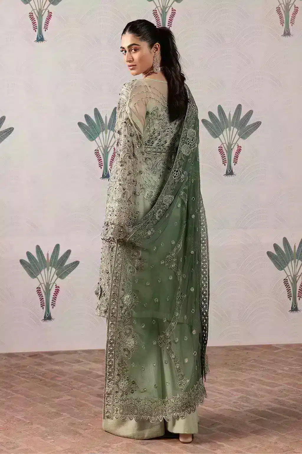 Iznik | Shendi Luxury Formals 23 | ISC-06 TEHAR by Iznik - Designer Dress - Type: Formal - Available at Sana Yasir - 100% Original
