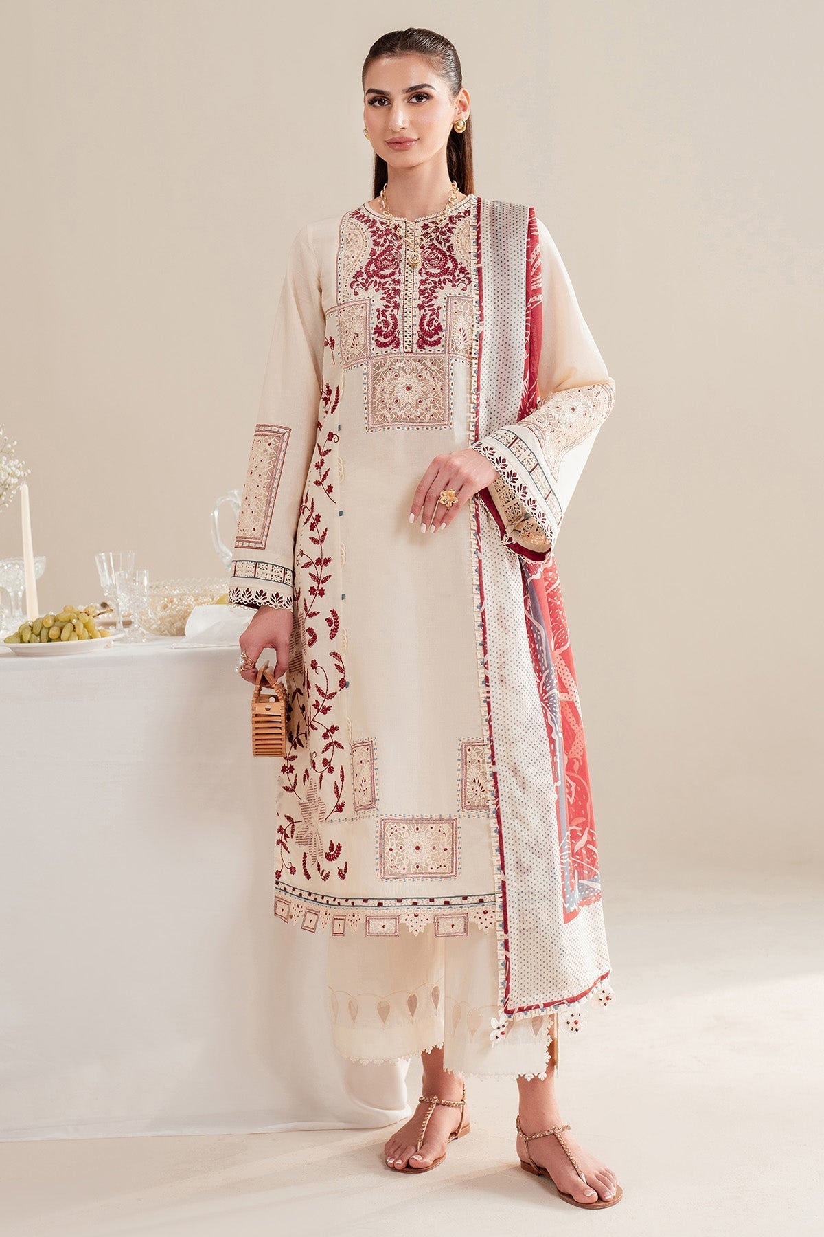 Jazmin | Iris Luxury Lawn 25 | IL'25-D02 by Jazmin - Designer Dress - Type: Ladies Clothes - Available at Sana Yasir - 100% Original