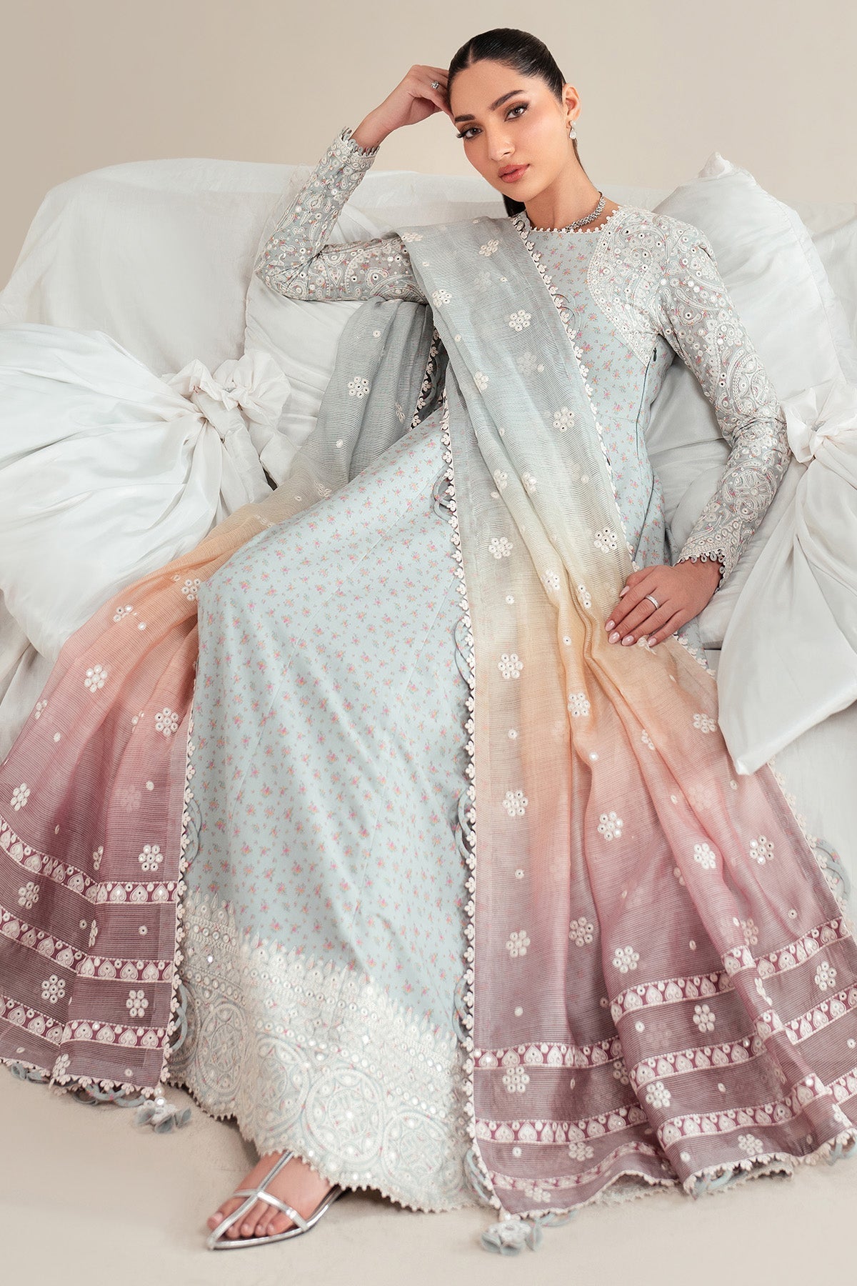 Jazmin | Iris Luxury Lawn 25 | IL'25-D04 by Jazmin - Designer Dress - Type: Ladies Clothes - Available at Sana Yasir - 100% Original