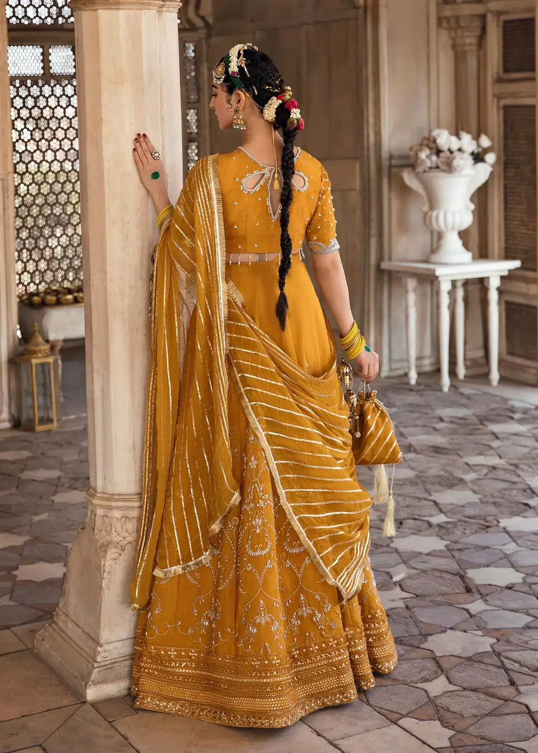 Mahum Asad | Gul Posh Luxury Formals '23 | Nazneen by Mahum Asad - Designer Dress - Type: Bridal - Available at Sana Yasir - 100% Original