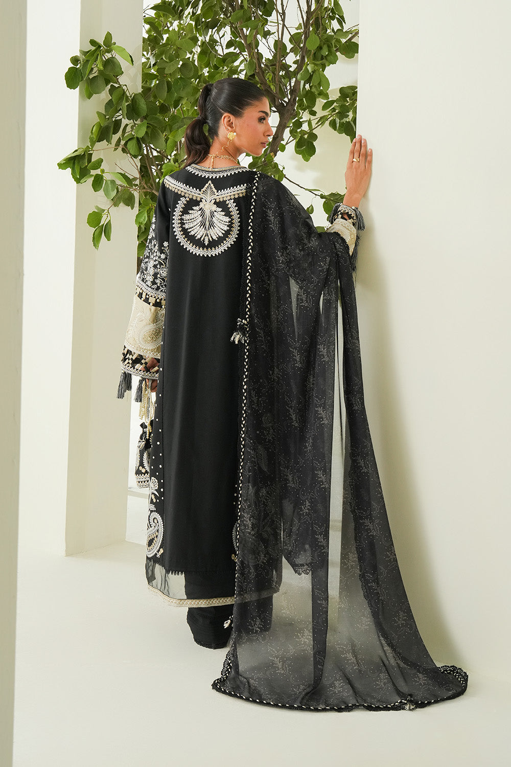 Maryum N Maria | Soiree Lawn |Mirage by Maryam N Maria - Designer Dress - Type: Ladies Clothes - Available at Sana Yasir - 100% Original