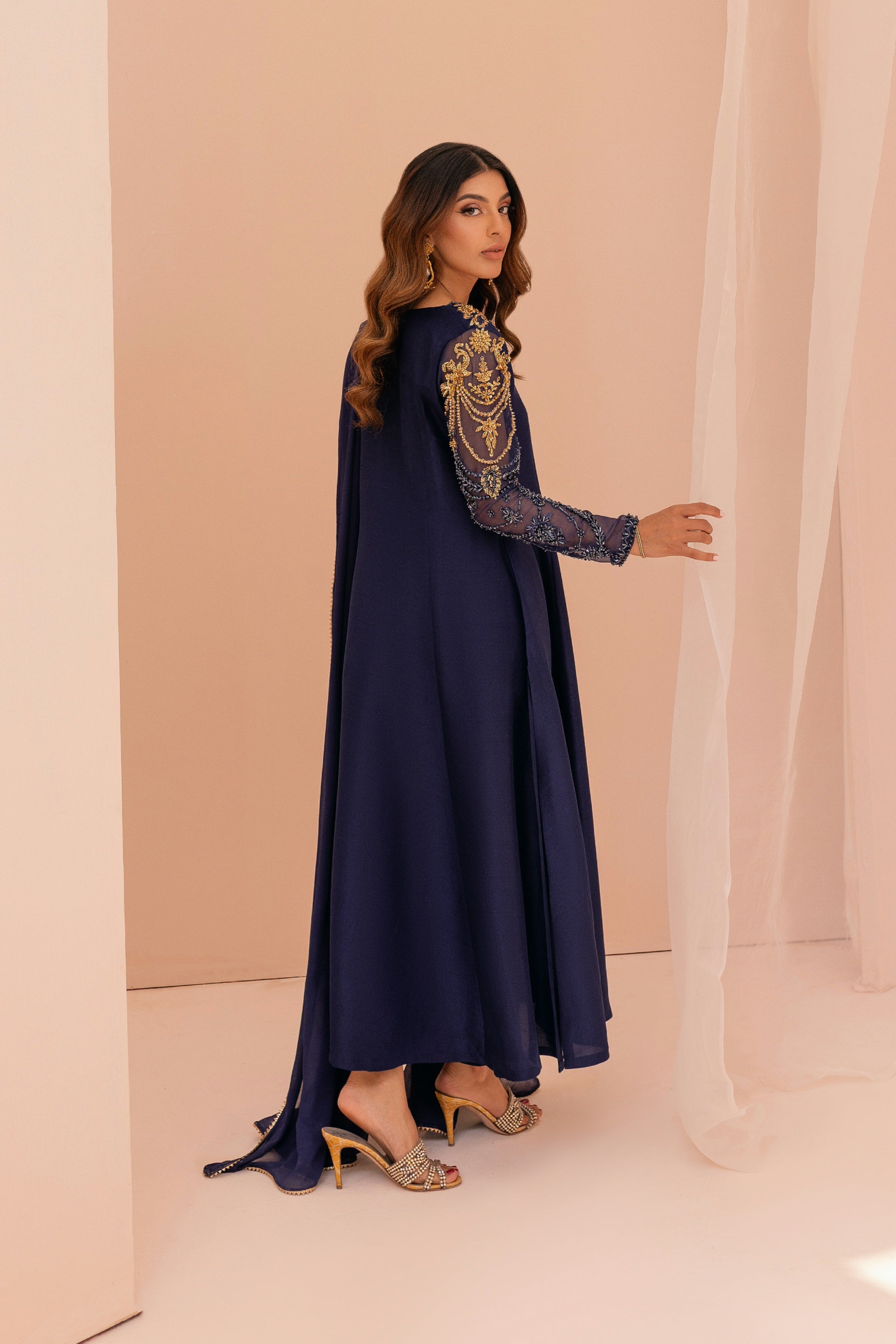 Mina Hasan | Luxury Pret | MHLP-1286 by Mina Hasan - Designer Dress - Type: Ladies Clothes - Available at Sana Yasir - 100% Original