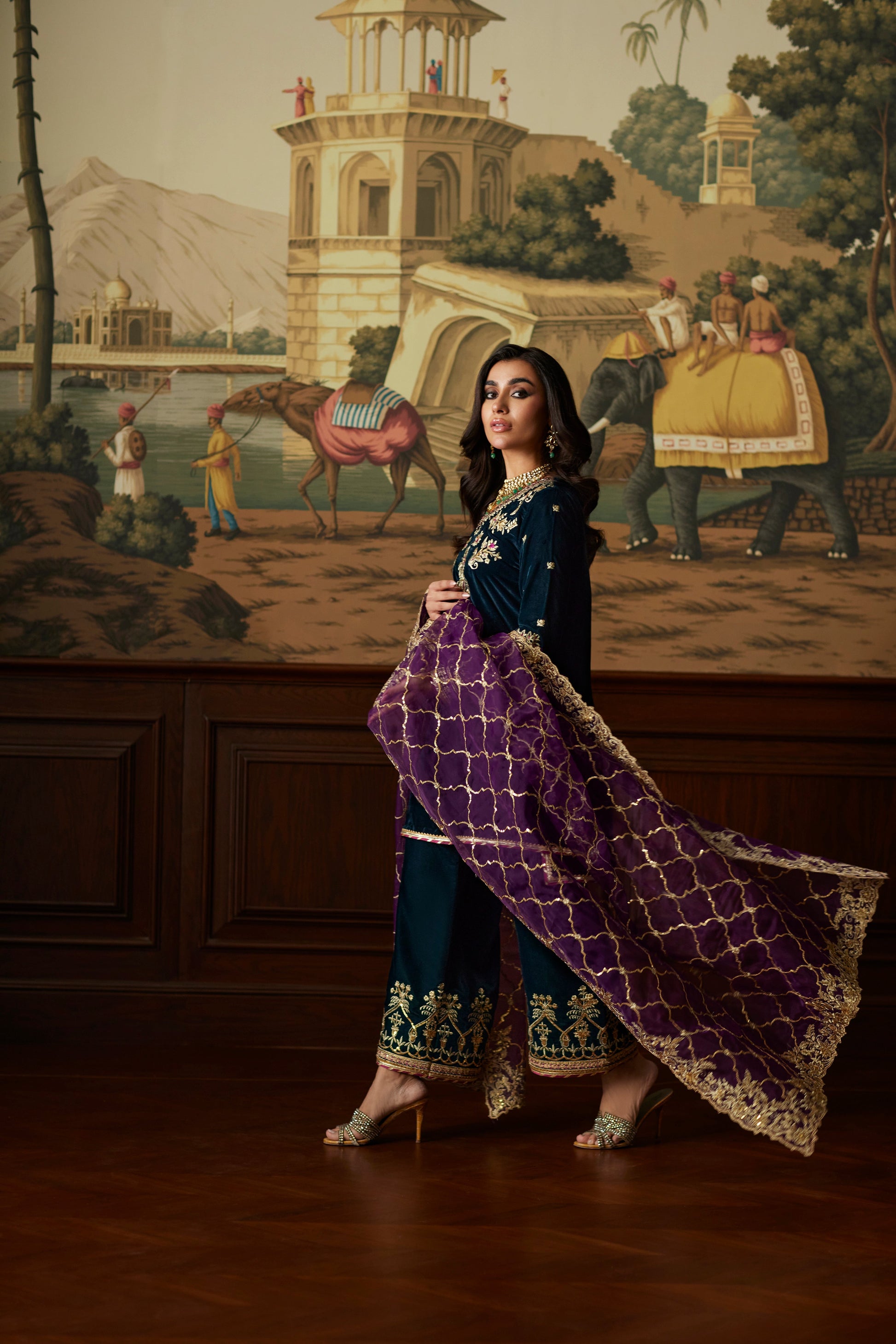 Mina Hassan | Velvet Luxe | Amani by Mina Hassan - Designer Dress - Type: Ladies Clothes - Available at Sana Yasir - 100% Original
