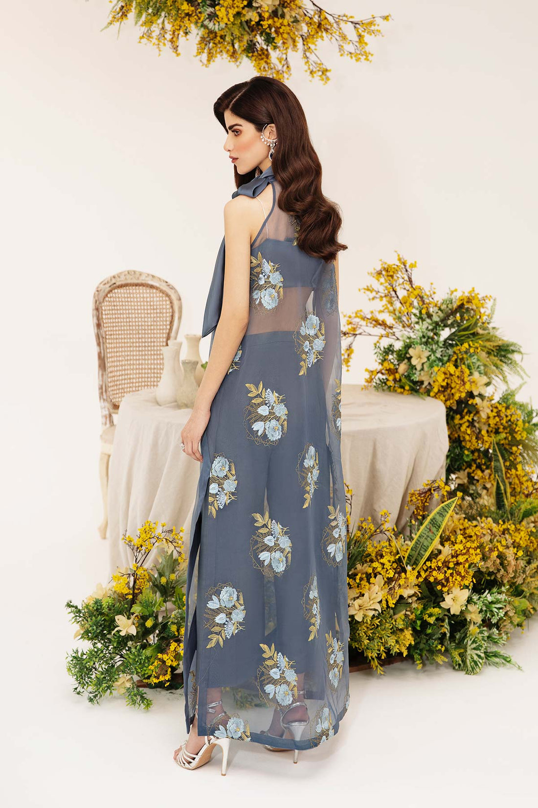 Mina Kashif | Ala Mode Luxury Formals 23 | Amaya by Mina Kashif - Designer Dress - Type: Formal - Available at Sana Yasir - 100% Original