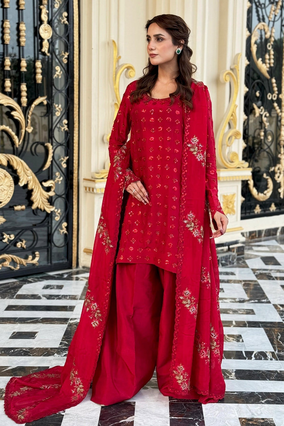 Mina Kashif | Loona Lawn 25 | Ruby by Mina Kashif - Designer Dress - Type: Ladies Clothes - Available at Sana Yasir - 100% Original