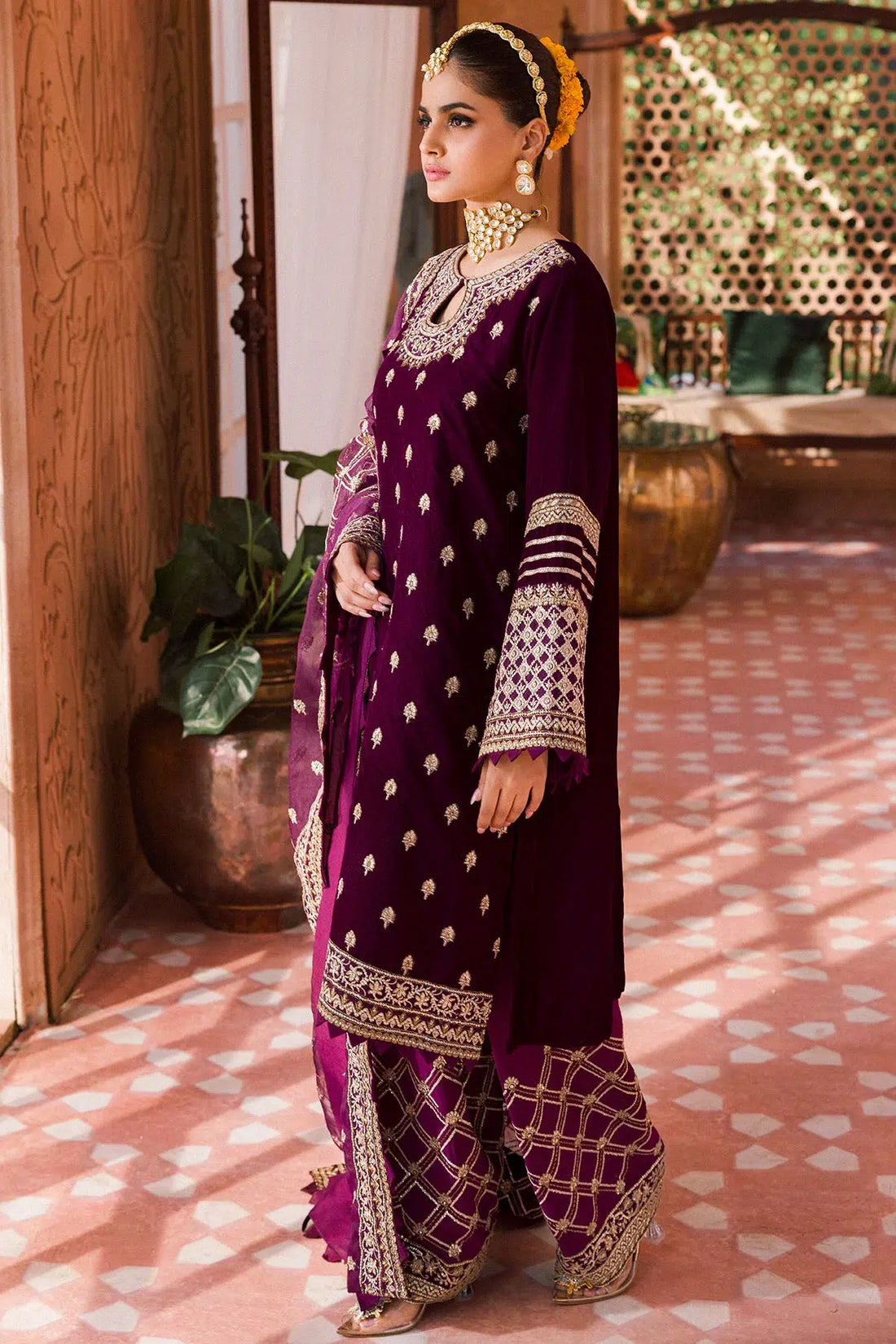Motifz | Grand Velour Velvet Collection | 4405 by Motifz - Designer Dress - Type: Formal - Available at Sana Yasir - 100% Original