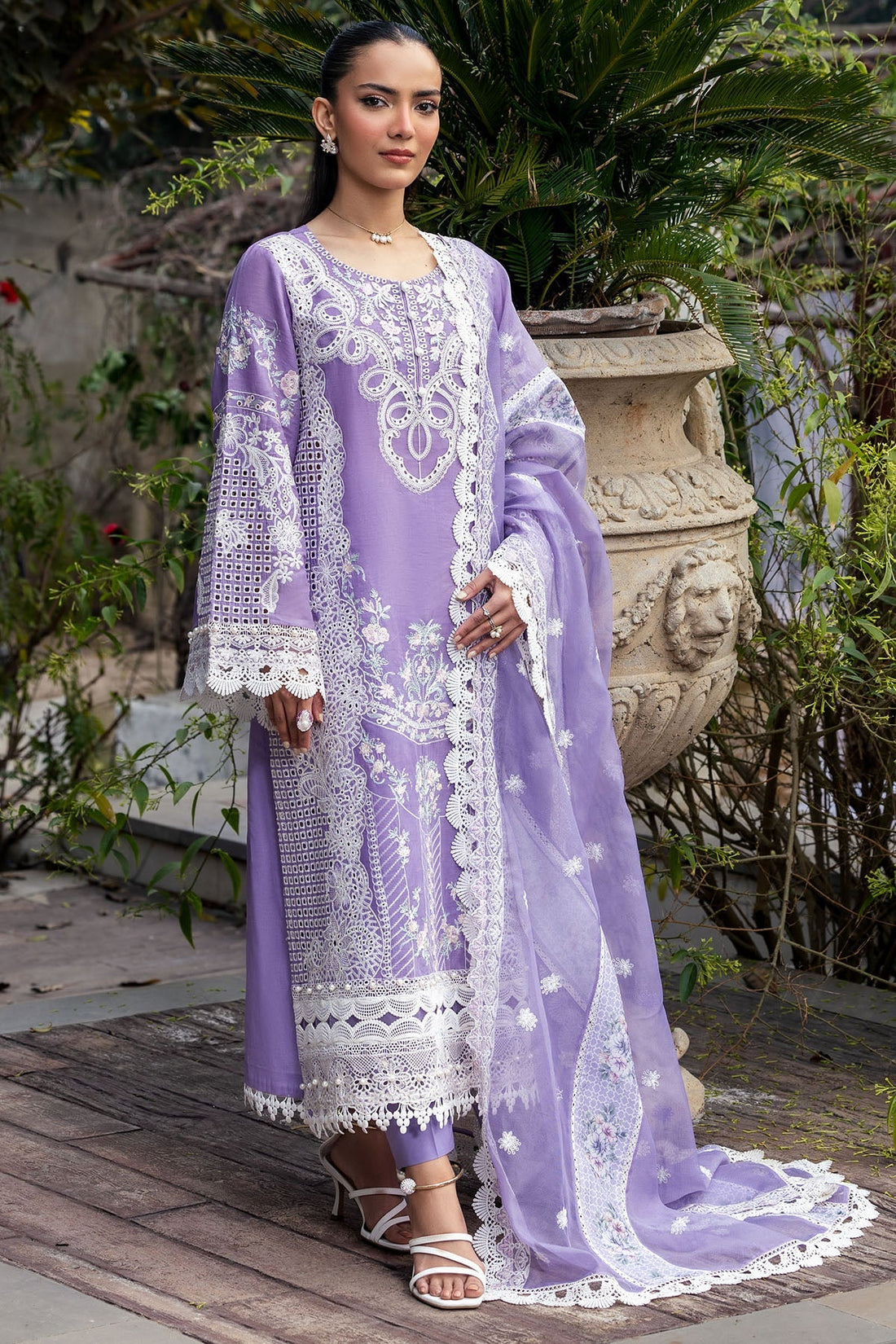 Motifz | Premium Lawn 25 | 5318-ELISE by Motifz - Designer Dress - Type: Ladies Clothes - Available at Sana Yasir - 100% Original