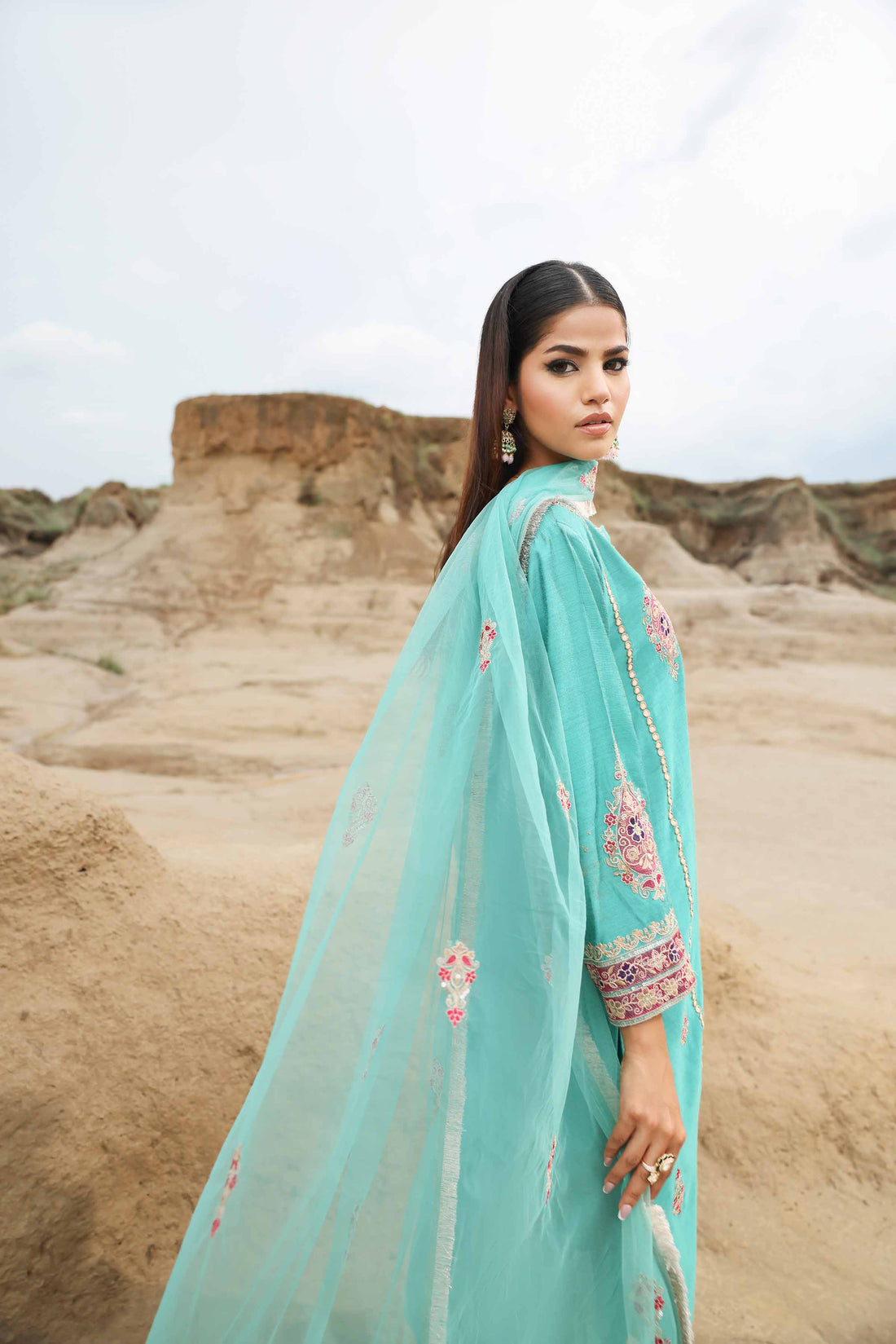 Nishat Linen | Luxury Collection 2024 | KFW24-69 by Nishat Linen - Designer Dress - Type: Ladies Clothes - Available at Sana Yasir - 100% Original