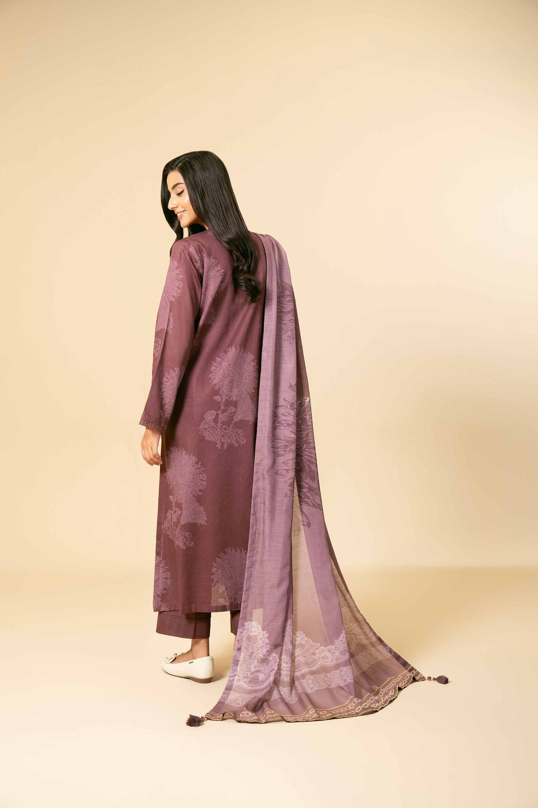 Nishat Linen | Naqsh Winter 2024 | Suit - 42404159 by Nishat Linen - Designer Dress - Type: Ladies Clothes - Available at Sana Yasir - 100% Original