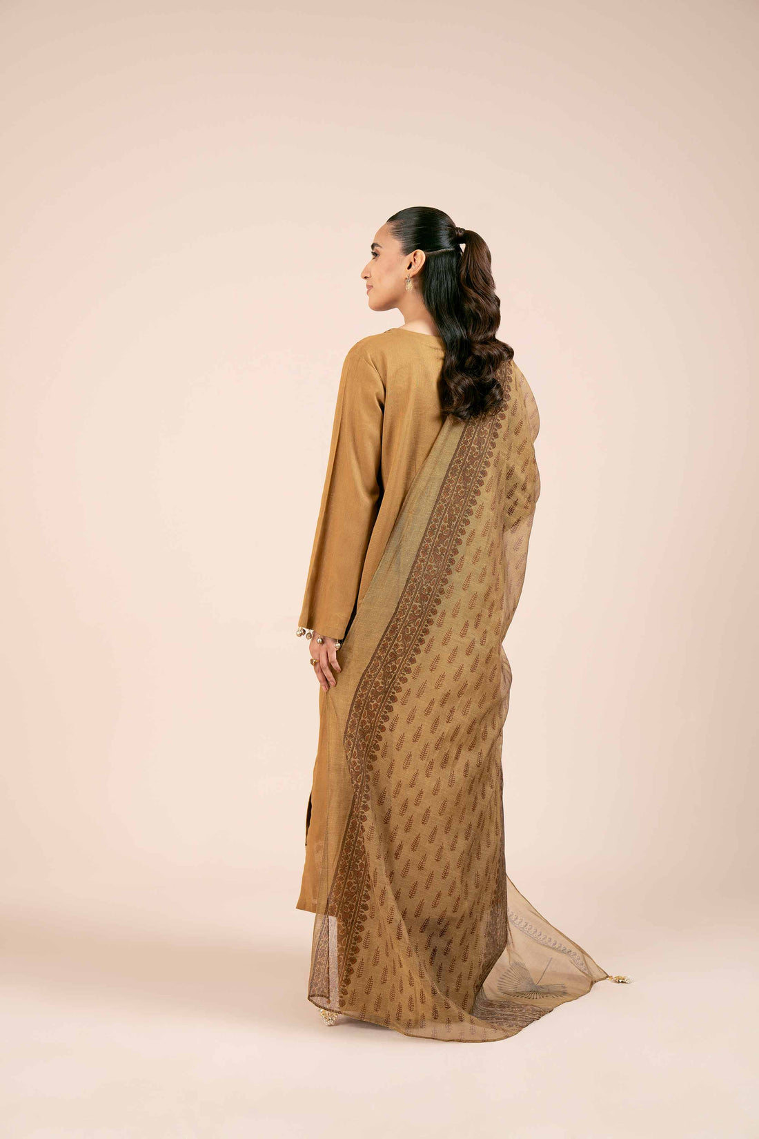 Nishat Linen | Naqsh Winter 2024 | Suit - 42404305 by Nishat Linen - Designer Dress - Type: Ladies Clothes - Available at Sana Yasir - 100% Original