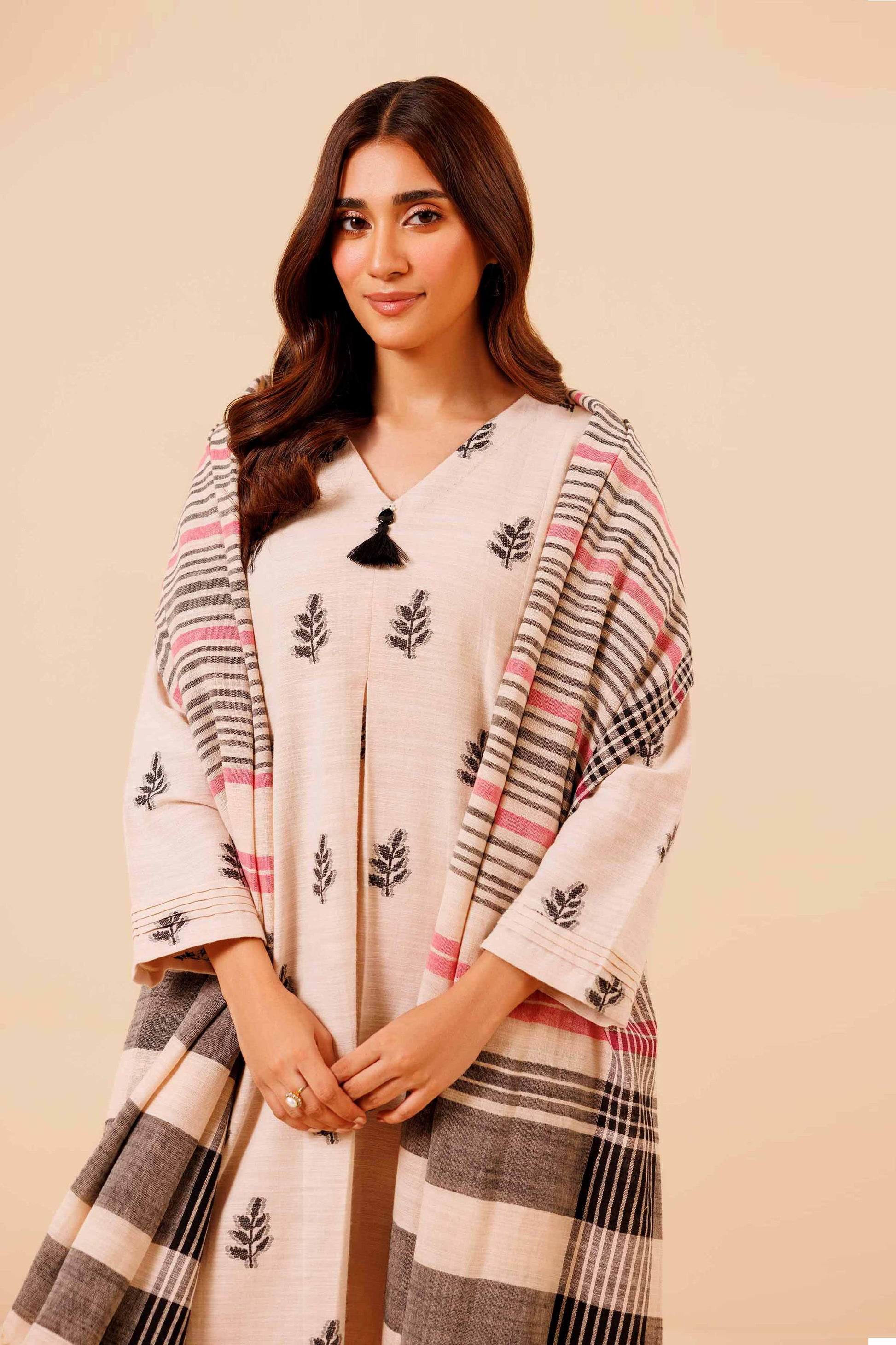 Nishat Linen | Naqsh Winter 2024 | Suit - 42404346 by Nishat Linen - Designer Dress - Type: Ladies Clothes - Available at Sana Yasir - 100% Original