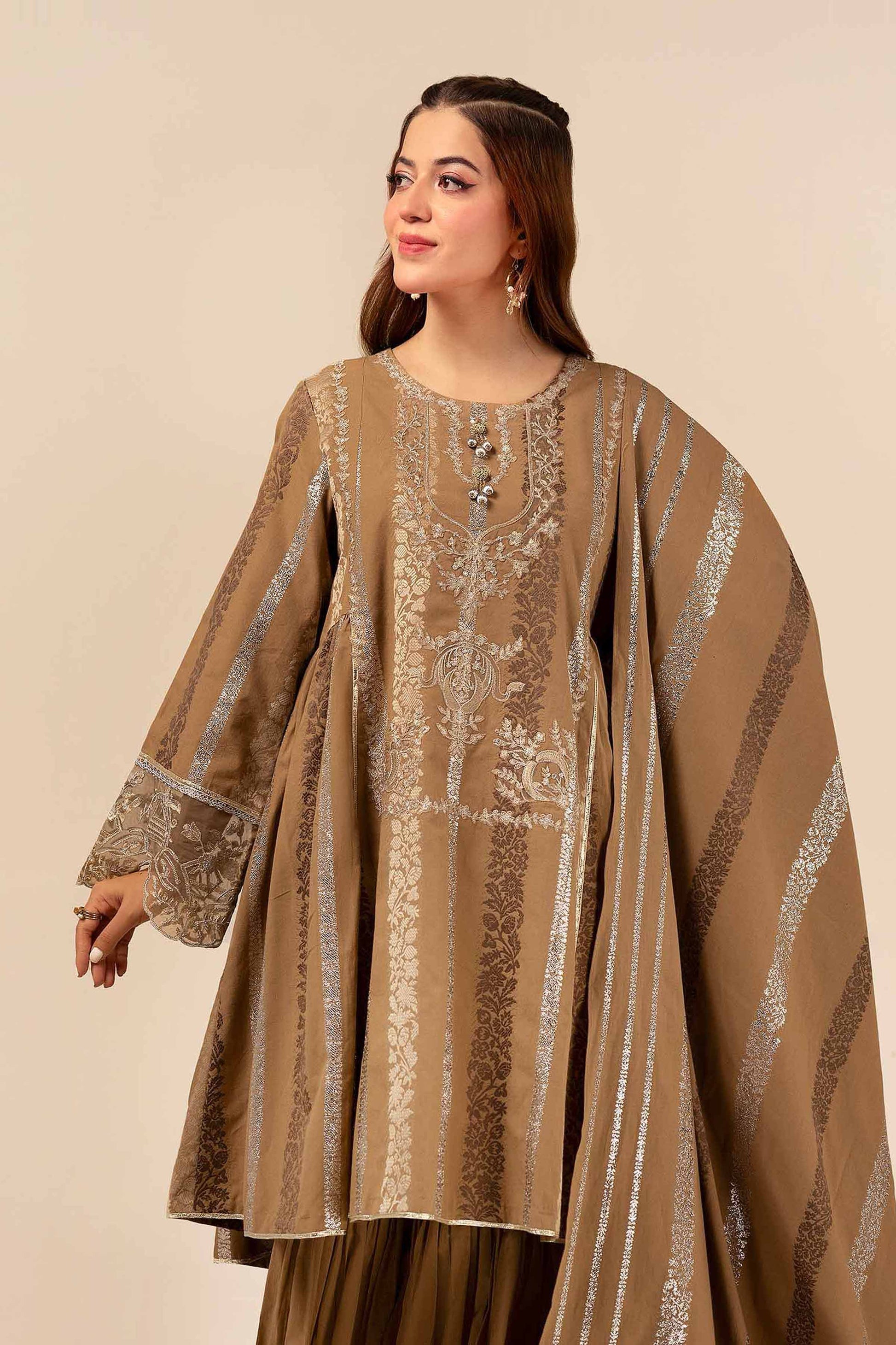 Nishat Linen | Naqsh Winter 2024 | Suit - 42404376 by Nishat Linen - Designer Dress - Type: Ladies Clothes - Available at Sana Yasir - 100% Original