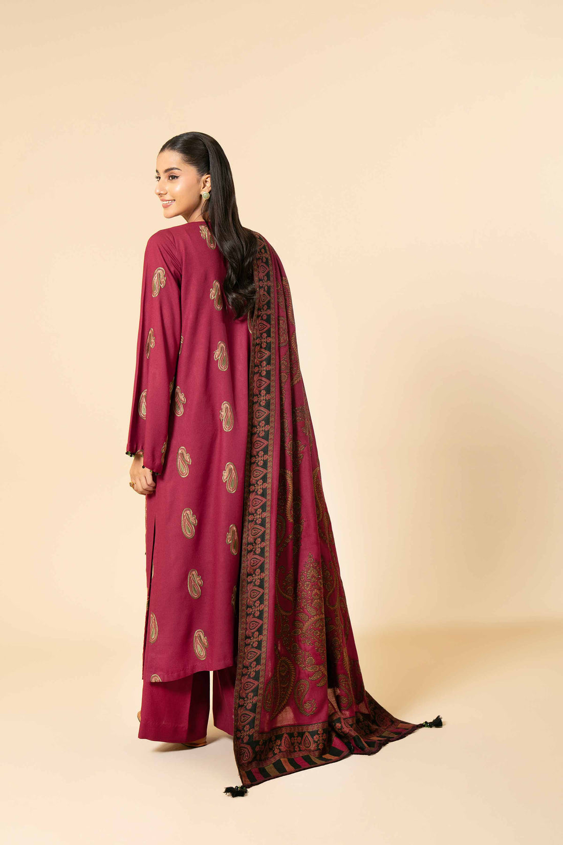 Nishat Linen | Naqsh Winter 2024 | Suit - 42404387 by Nishat Linen - Designer Dress - Type: Ladies Clothes - Available at Sana Yasir - 100% Original