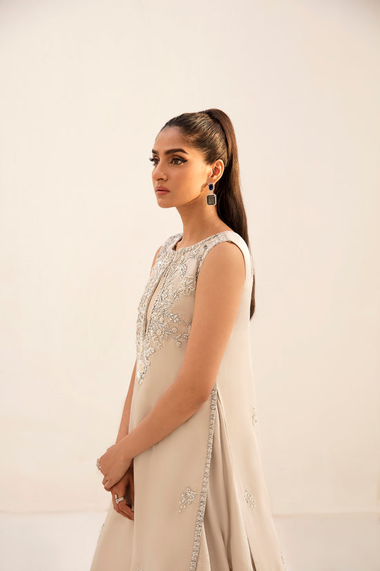 Raja Salahuddin | The Wishlist | SOPHIE by Raja Salahuddin - Designer Dress - Type: Formal - Available at Sana Yasir - 100% Original