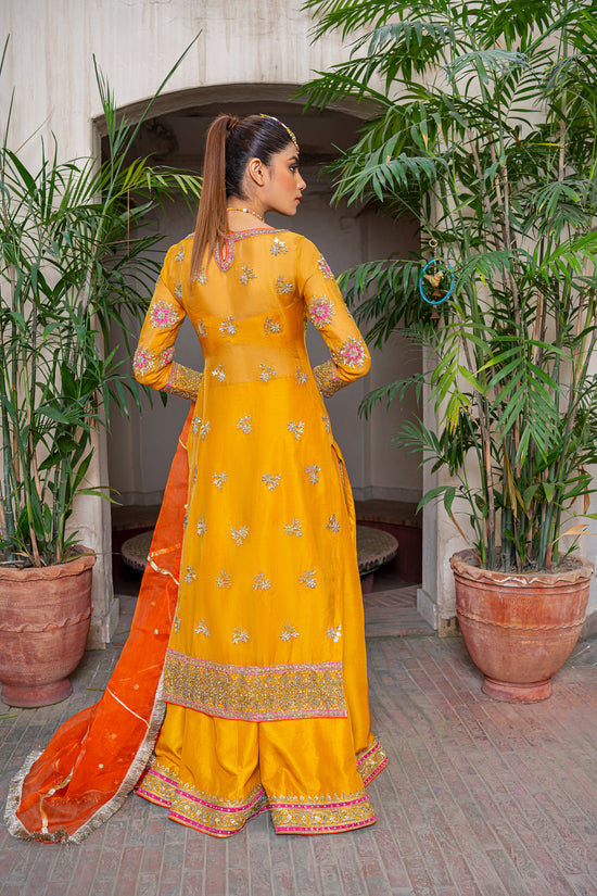 Raja Salahuddin | Wedding Formals | MOH by Raja Salahuddin - Designer Dress - Type: Formal - Available at Sana Yasir - 100% Original