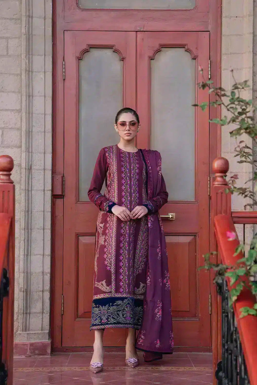 Saira Rizwan | Winter 23 | ZAYNEM SR-02 by Saira Rizwan - Designer Dress - Type: Luxury - Available at Sana Yasir - 100% Original