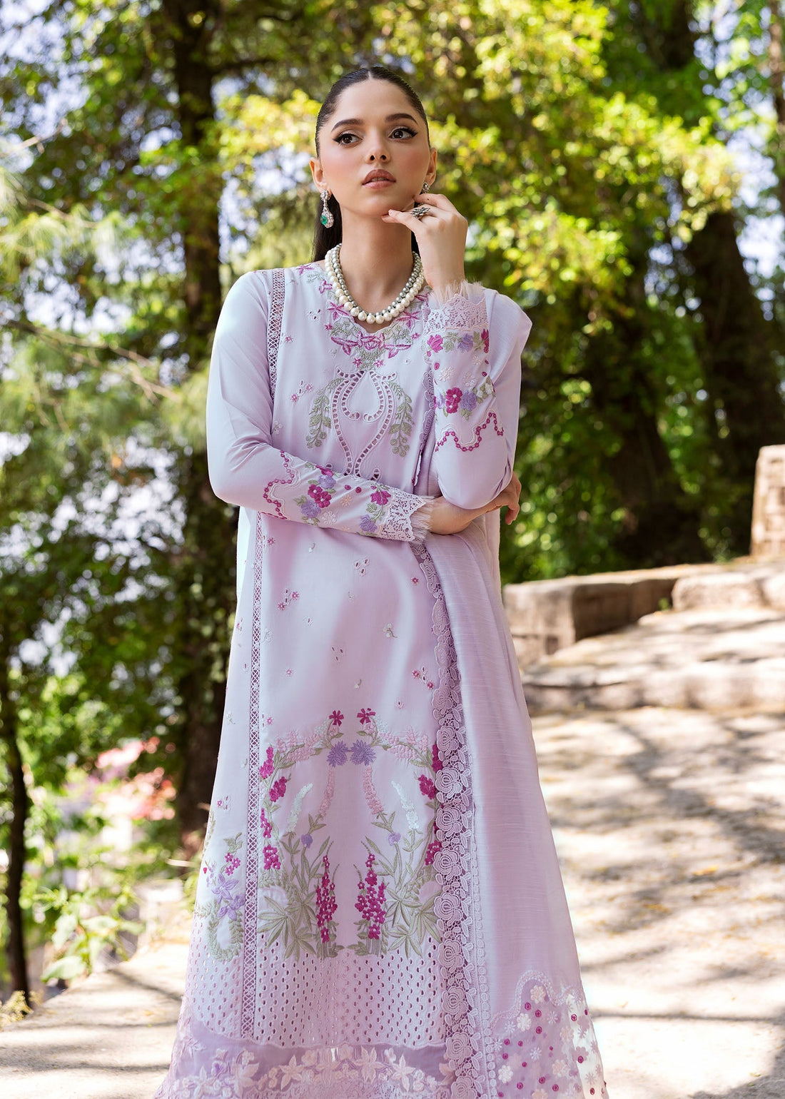 Saira Shakira | Bloom Lawn 25 | FAYE 7-A by Saira Shakira - Designer Dress - Type: Ladies Clothes - Available at Sana Yasir - 100% Original