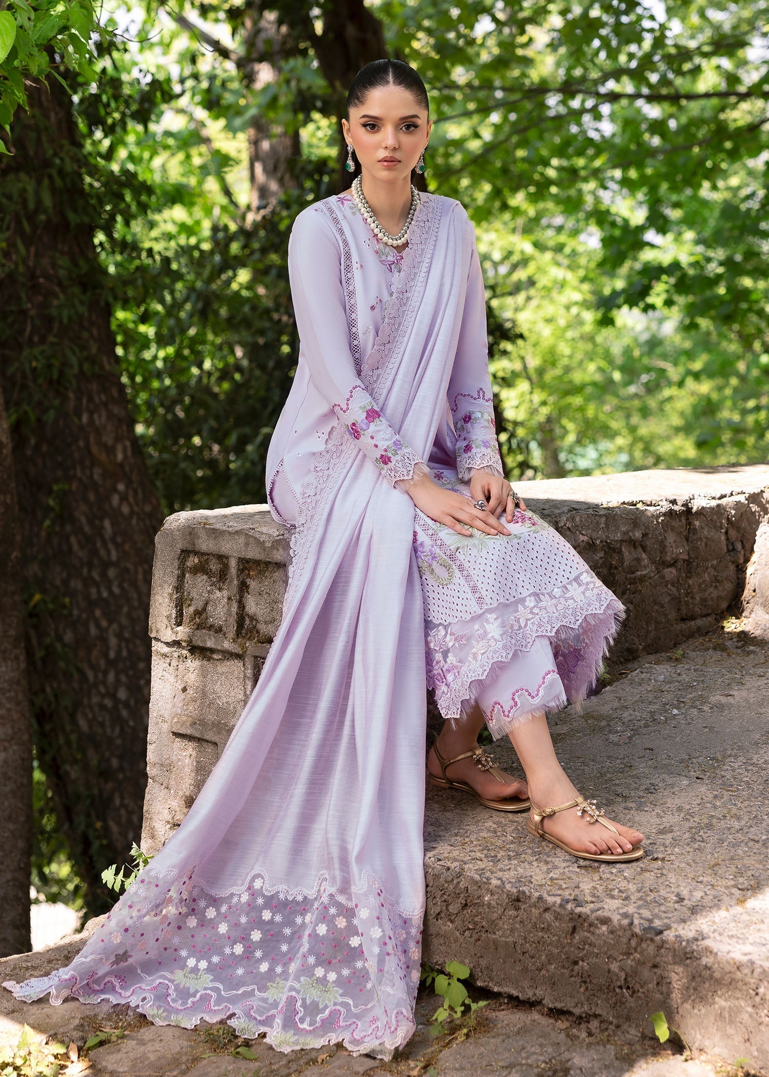 Saira Shakira | Bloom Lawn 25 | FAYE 7-A by Saira Shakira - Designer Dress - Type: Ladies Clothes - Available at Sana Yasir - 100% Original