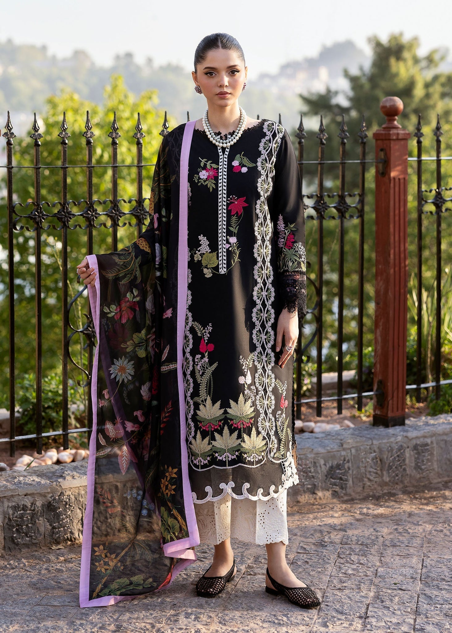 Saira Shakira | Bloom Lawn 25 | SAUVAGE 6-B by Saira Shakira - Designer Dress - Type: Ladies Clothes - Available at Sana Yasir - 100% Original