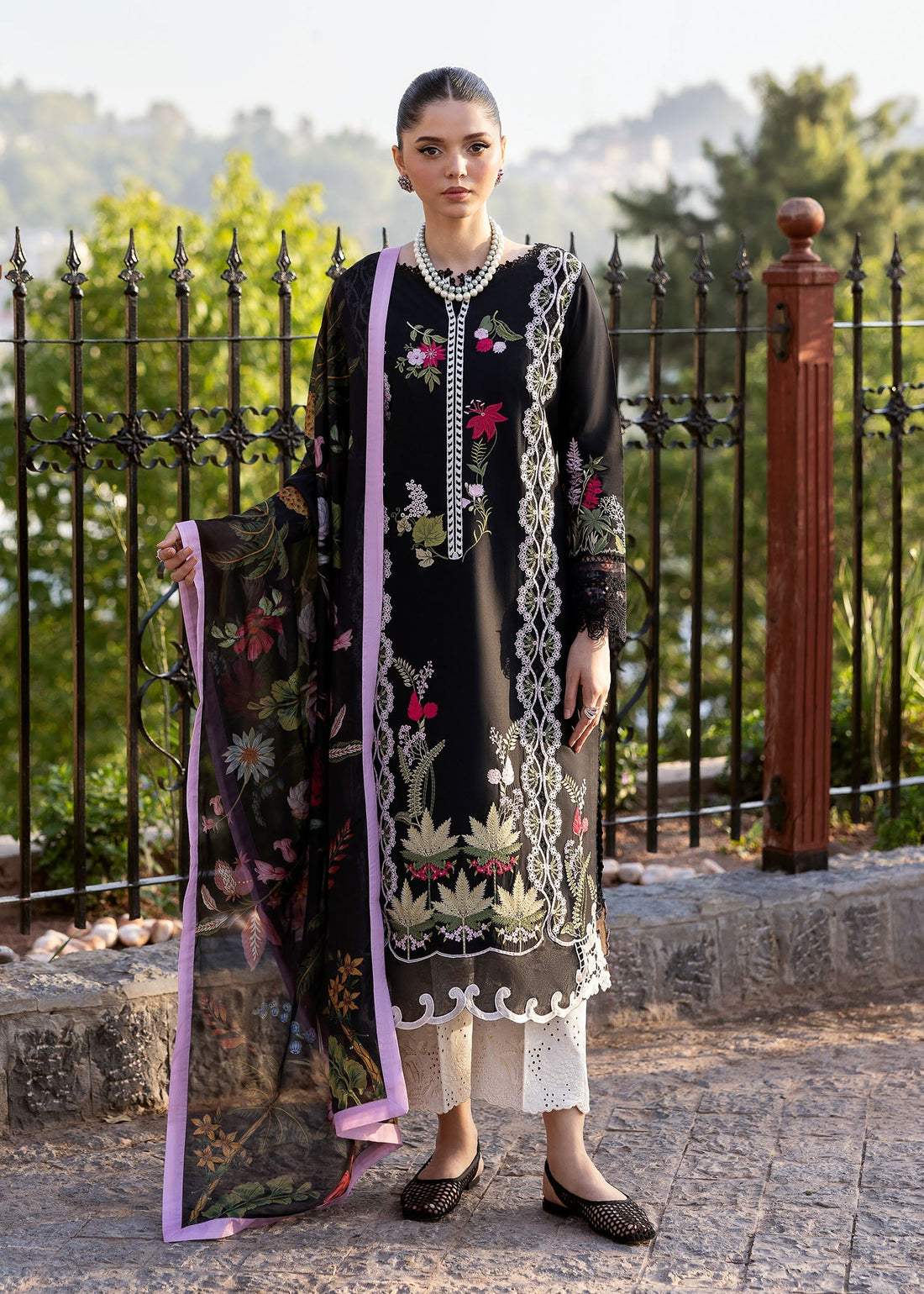 Saira Shakira | Bloom Lawn 25 | SAUVAGE 6-B by Saira Shakira - Designer Dress - Type: Ladies Clothes - Available at Sana Yasir - 100% Original