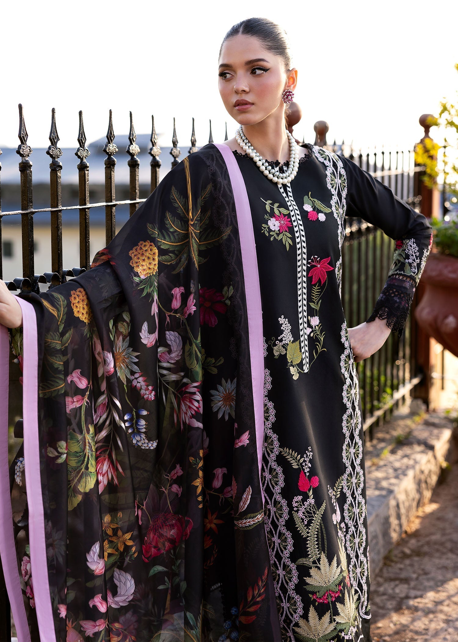 Saira Shakira | Bloom Lawn 25 | SAUVAGE 6-B by Saira Shakira - Designer Dress - Type: Ladies Clothes - Available at Sana Yasir - 100% Original