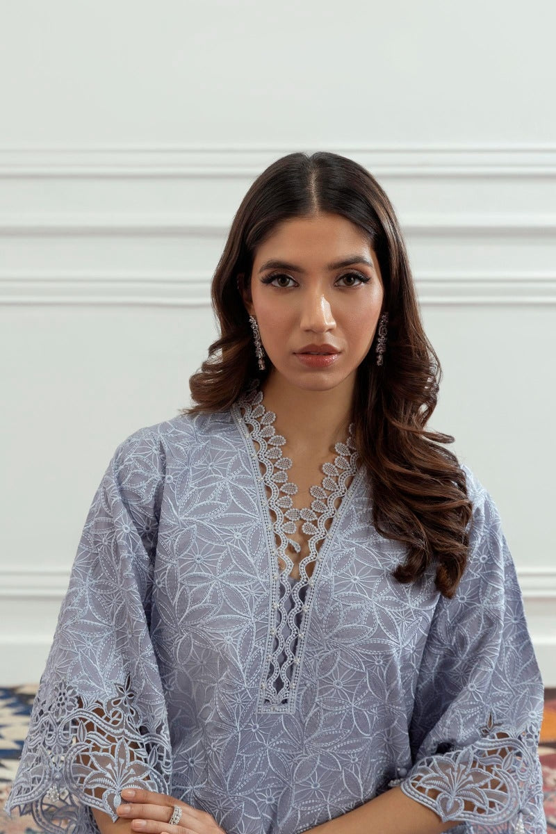 Sana Safinaz | Luxury Pret | FW23FOR126 by Sana Safinaz - Designer Dress - Type: Ladies Clothes - Available at Sana Yasir - 100% Original