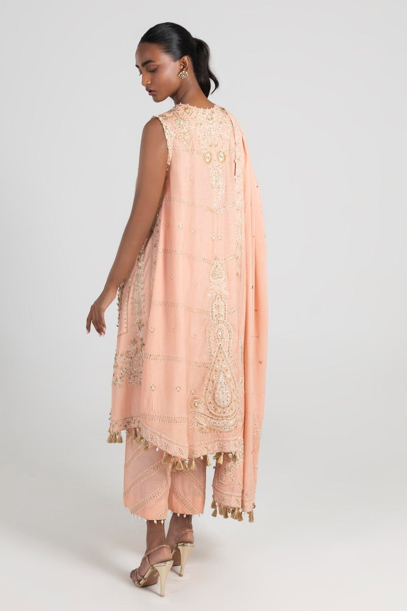 Sana Safinaz | Luxury Pret | FW23FOR126 by Sana Safinaz - Designer Dress - Type: Ladies Clothes - Available at Sana Yasir - 100% Original