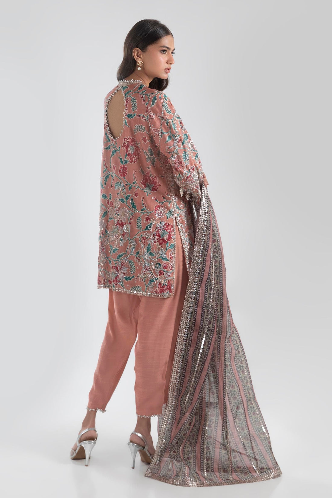 Sana Safinaz | Luxury Pret | SS24FOR186P3 by Sana Safinaz - Designer Dress - Type: Ladies Clothes - Available at Sana Yasir - 100% Original