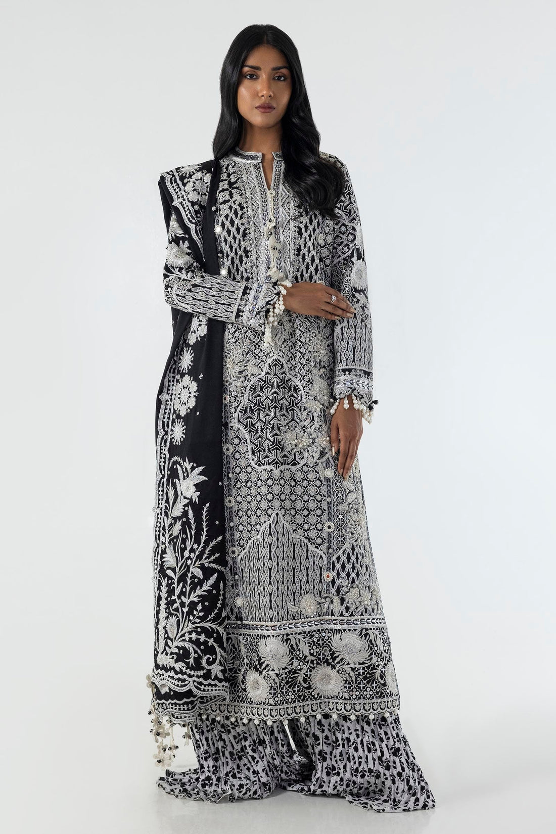Sana Safinaz | Luxury Pret | SS24FOR263P3 by Sana Safinaz - Designer Dress - Type: Ladies Clothes - Available at Sana Yasir - 100% Original