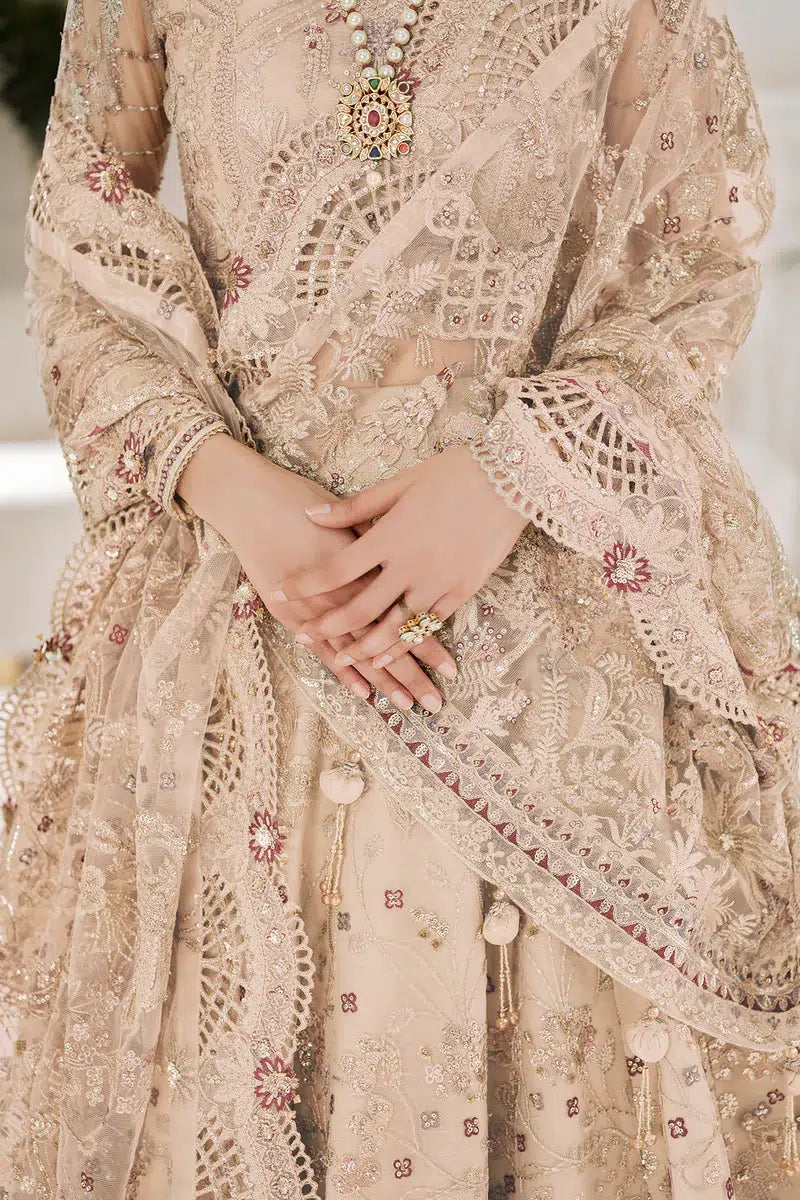 Sana Safinaz | Mahay Winter 23 | CH10-01 by Baroque - Designer Dress - Type: Formal - Available at Sana Yasir - 100% Original