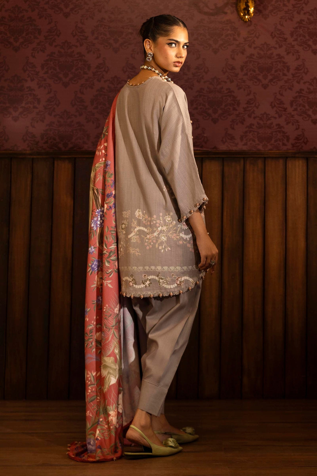 Sana Safinaz | Muzlin Winter 2024 | M243-006B-3AP by Sana Safinaz - Designer Dress - Type: Ladies Clothes - Available at Sana Yasir - 100% Original