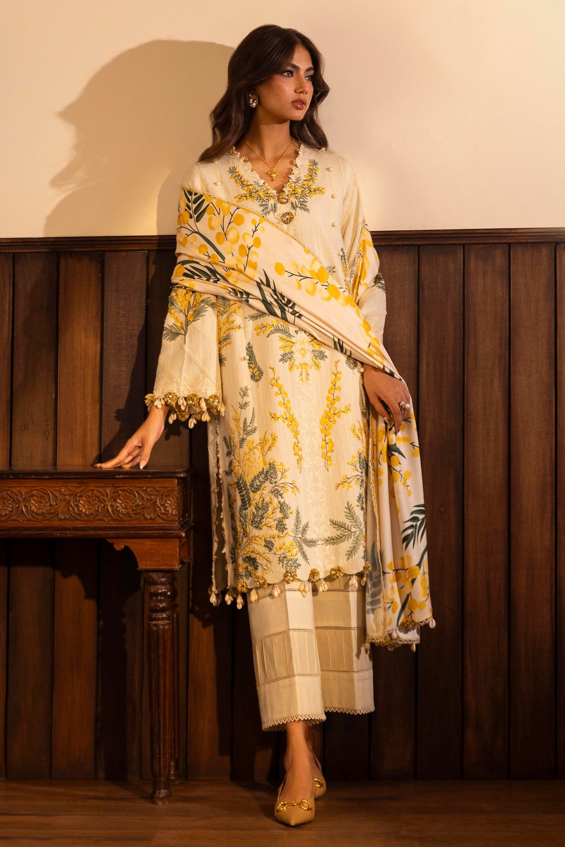 Sana Safinaz | Muzlin Winter 2024 | M243-007B-3CP by Sana Safinaz - Designer Dress - Type: Ladies Clothes - Available at Sana Yasir - 100% Original
