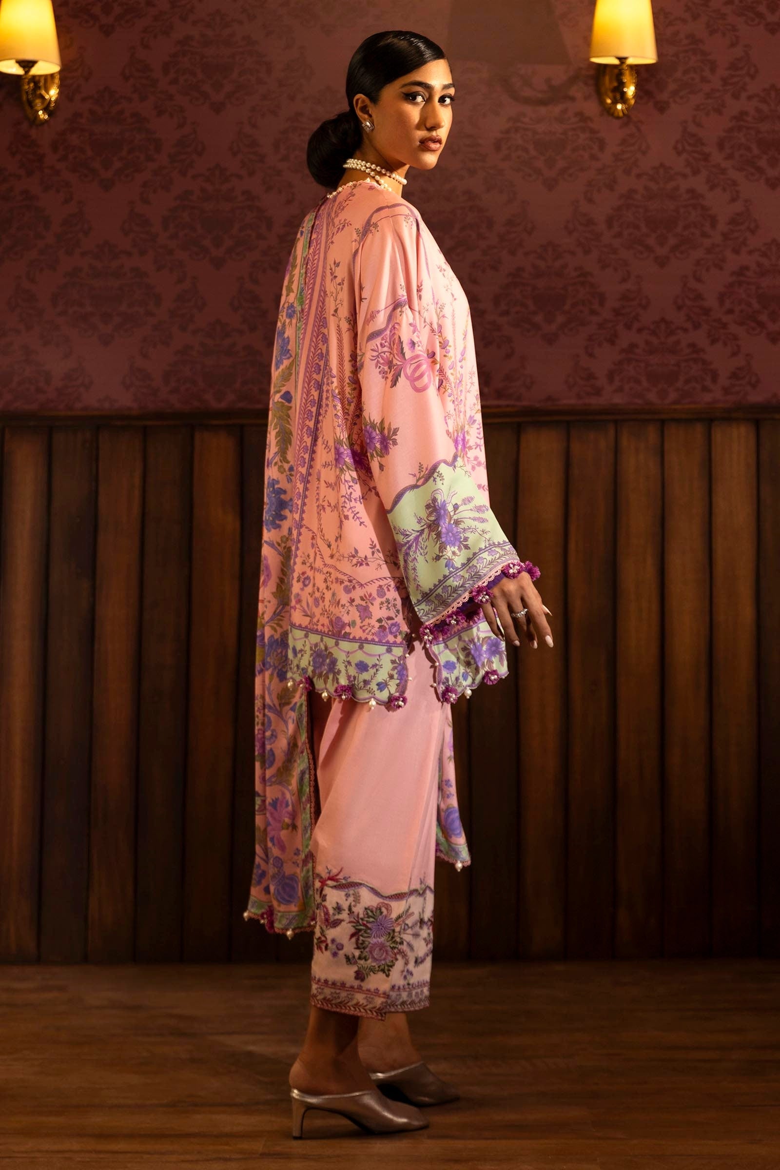 Sana Safinaz | Muzlin Winter 2024 | M243-021A-3DB by Sana Safinaz - Designer Dress - Type: Ladies Clothes - Available at Sana Yasir - 100% Original