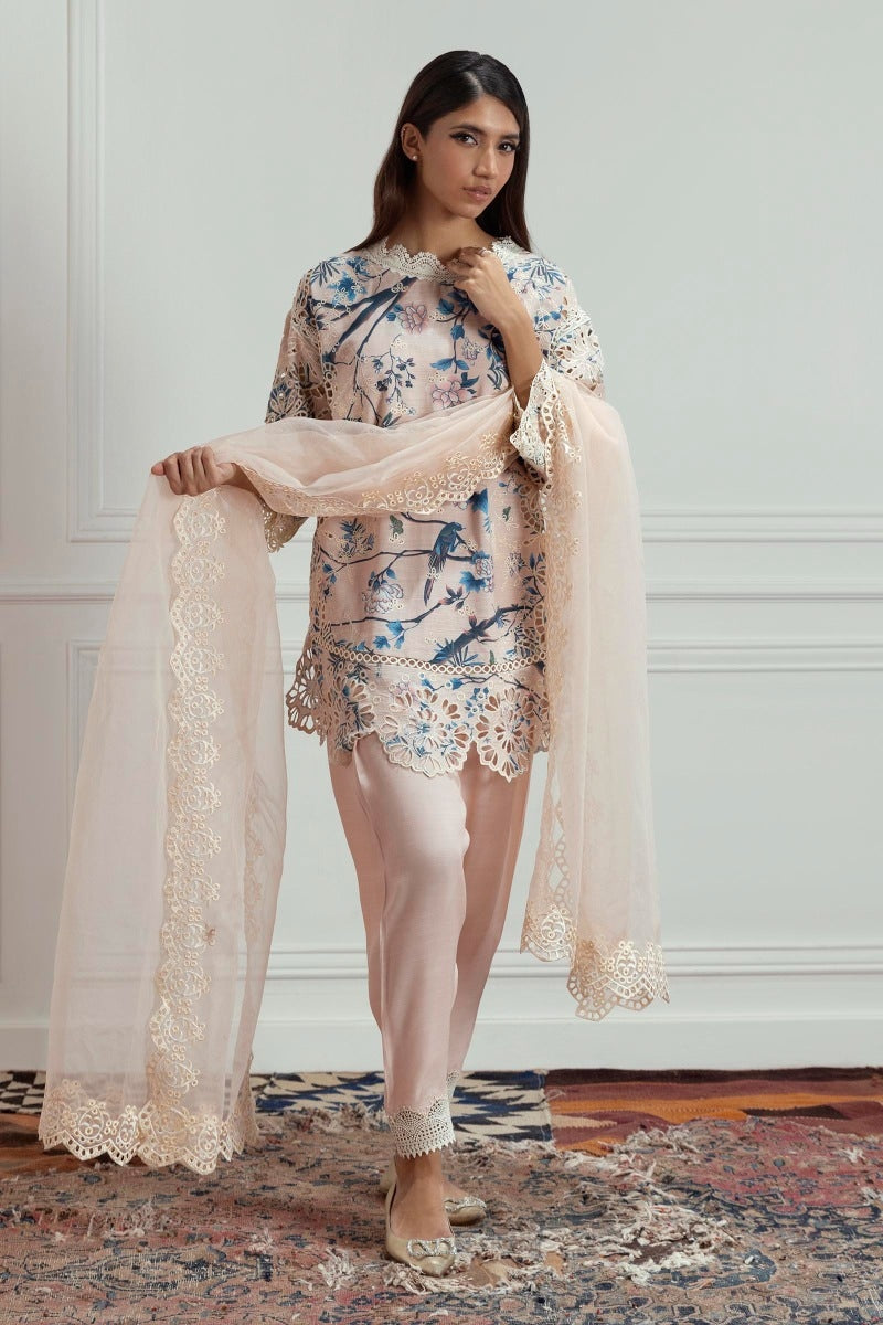 Sana Safinaz | Luxury Pret | FW23FOR129 by Sana Safinaz - Designer Dress - Type: Ladies Clothes - Available at Sana Yasir - 100% Original