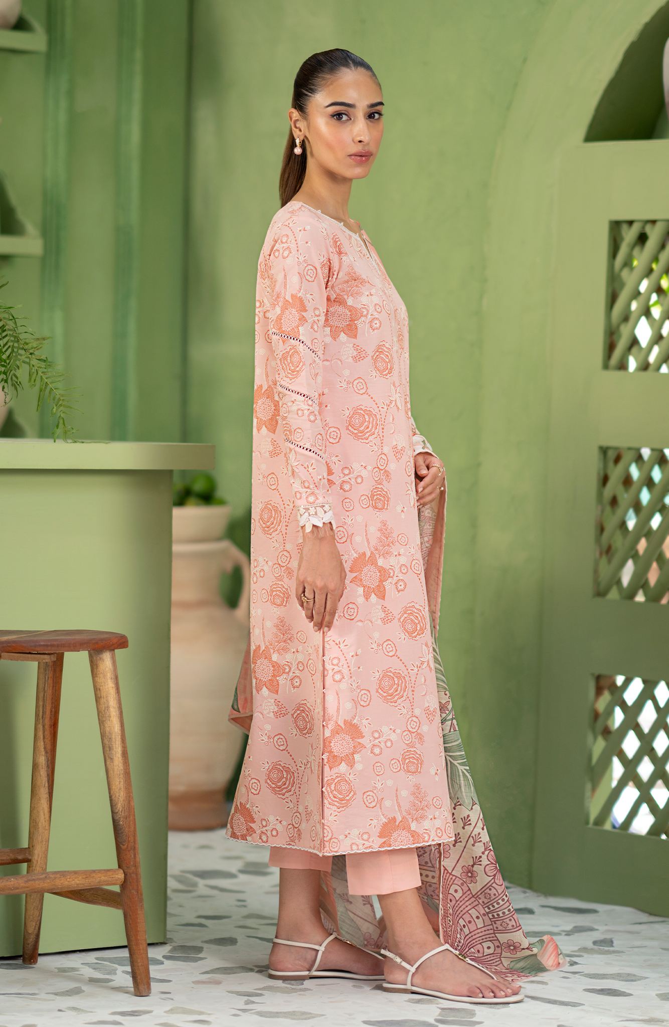 Seran | Artisan Lawn 25 | PECHE