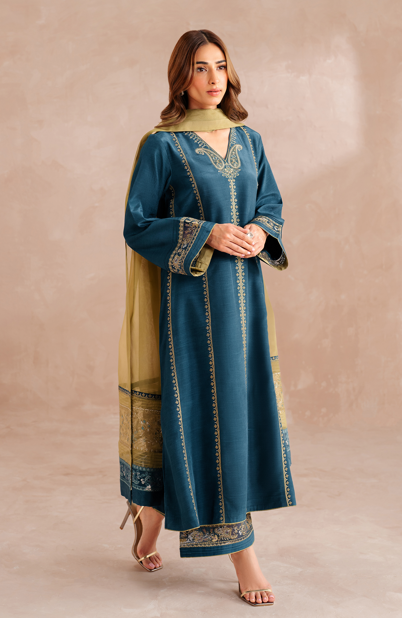 Seran | Eid Luxe Pret 25 | AURIC