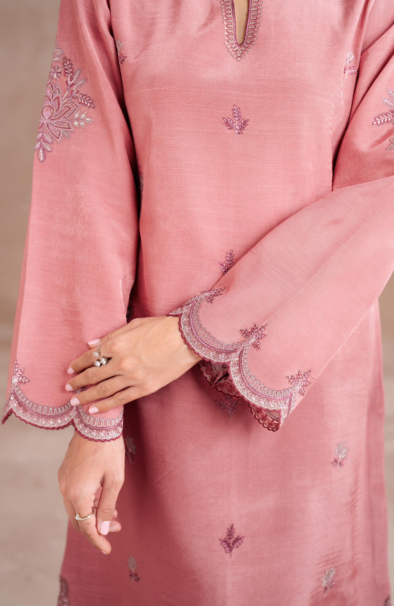 Seran | Eid Luxe Pret 25 | ESHE