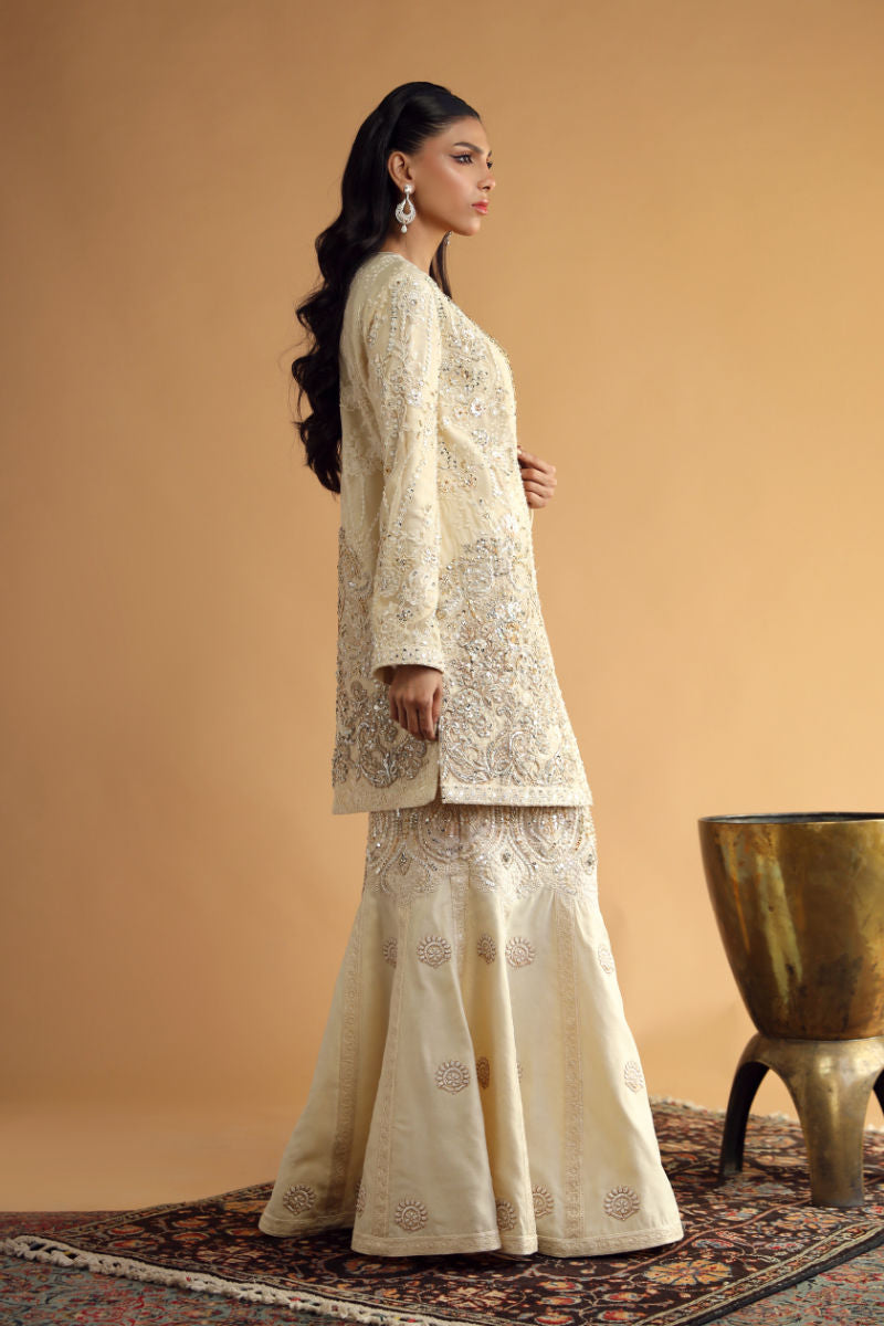Shamaeel Ansari | Divine Couture | DC-01 by Shamaeel Ansari - Designer Dress - Type: Ladies Clothes - Available at Sana Yasir - 100% Original