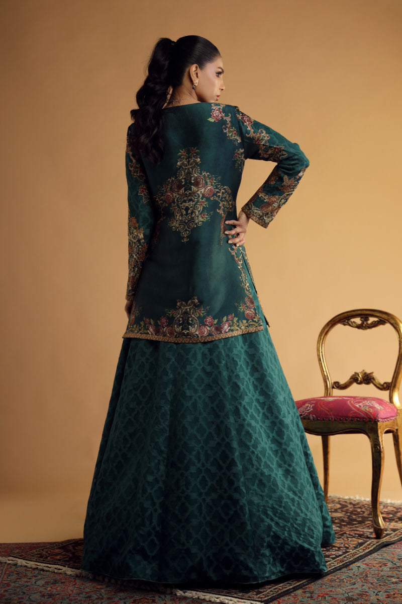 Shamaeel Ansari | Divine Couture | DC-05 by Shamaeel Ansari - Designer Dress - Type: Ladies Clothes - Available at Sana Yasir - 100% Original